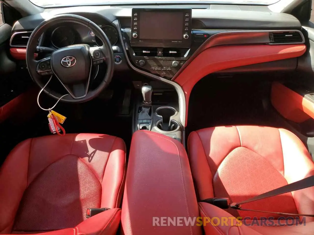 8 fotografías del automóvil dañado 4T1K61AK1NU717631 TOYOTA CAMRY 2022