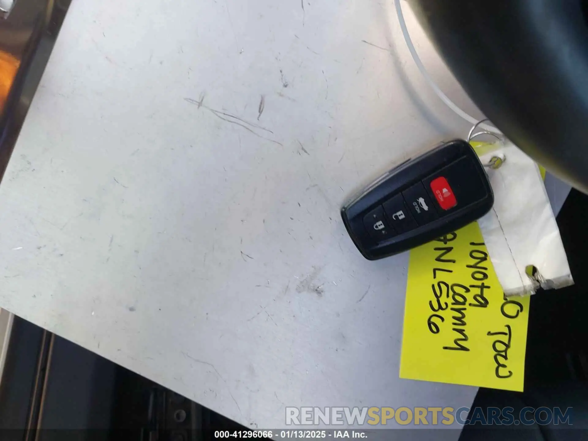 11 fotografías del automóvil dañado 4T1K61AK2NU034434 TOYOTA CAMRY 2022