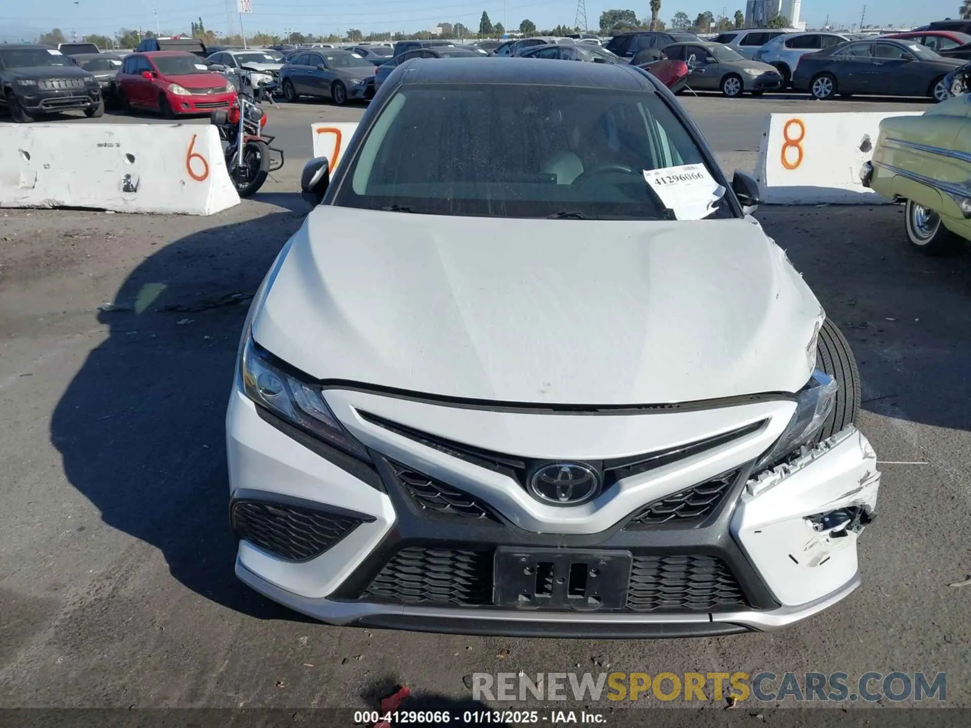 12 fotografías del automóvil dañado 4T1K61AK2NU034434 TOYOTA CAMRY 2022