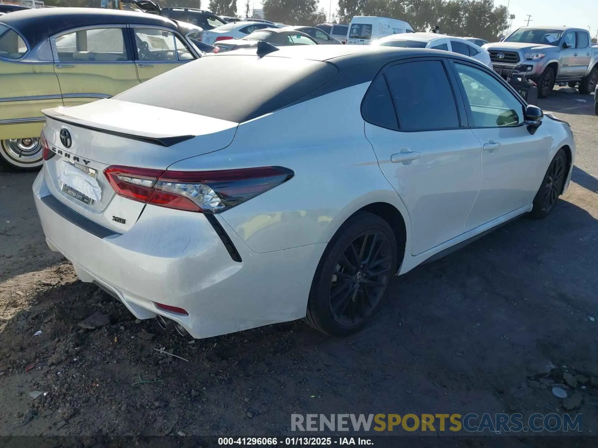 4 fotografías del automóvil dañado 4T1K61AK2NU034434 TOYOTA CAMRY 2022