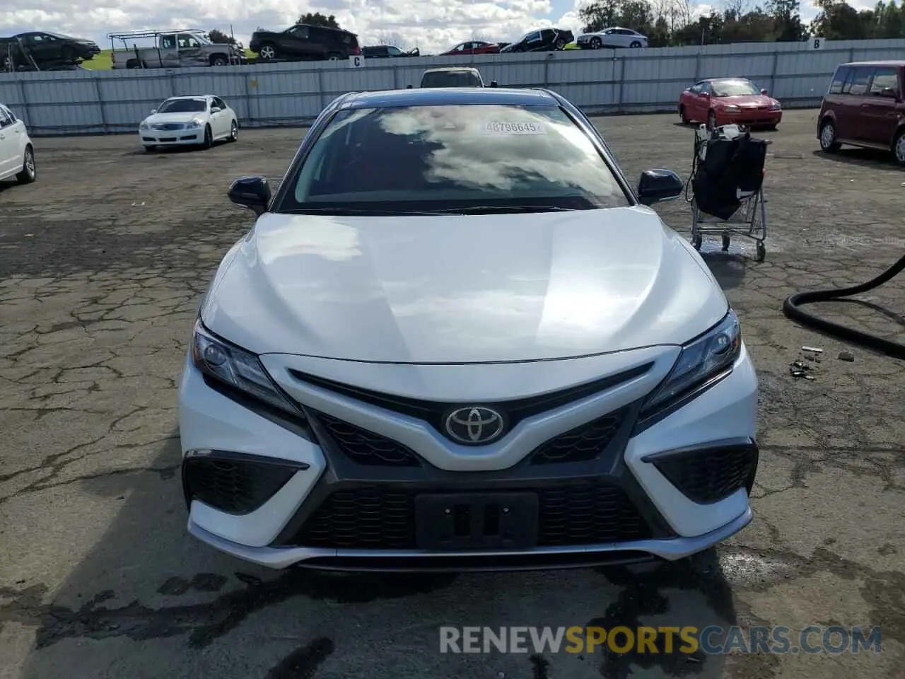 5 fotografías del automóvil dañado 4T1K61AK2NU073704 TOYOTA CAMRY 2022