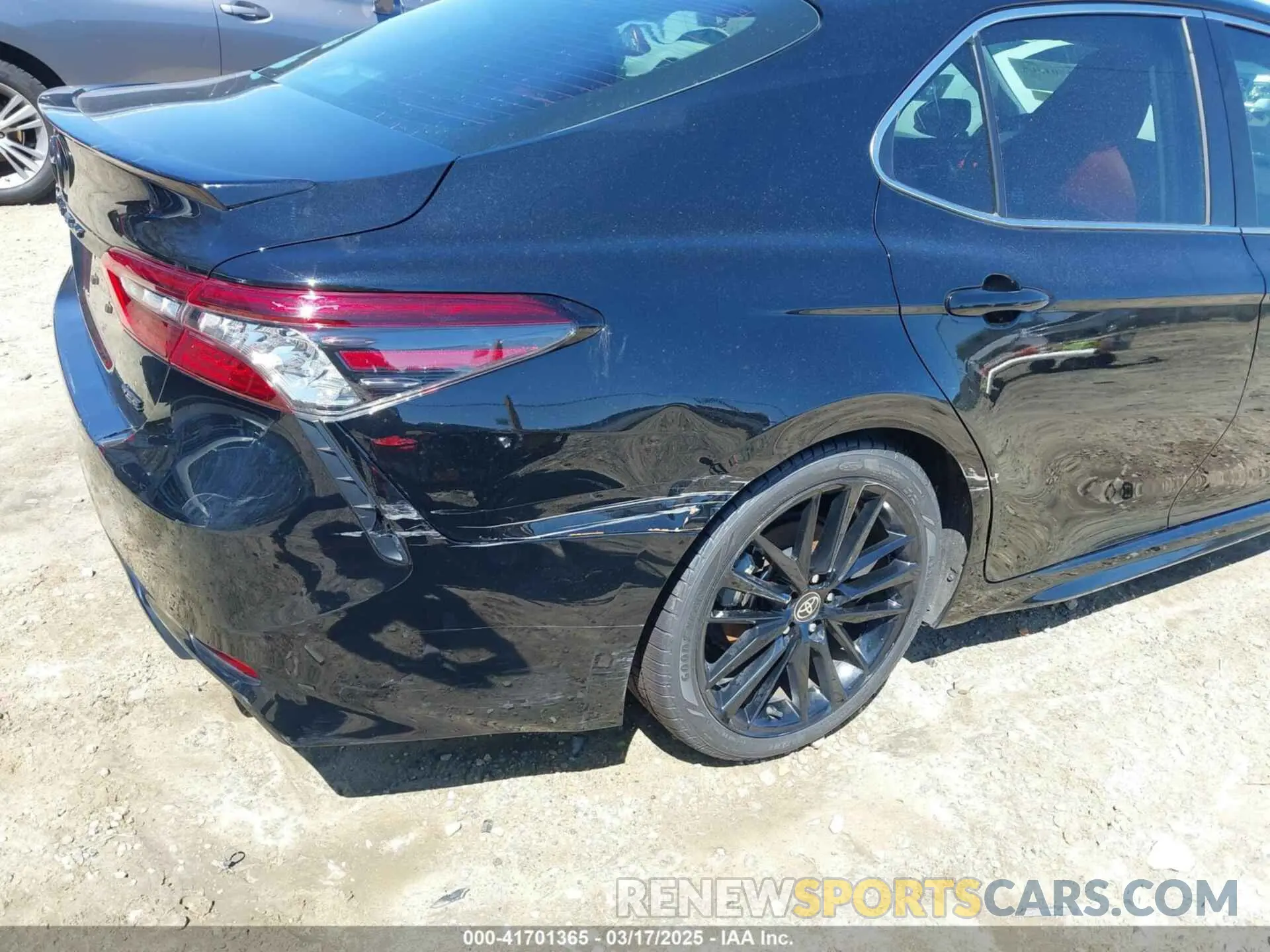 18 fotografías del automóvil dañado 4T1K61AK2NU717587 TOYOTA CAMRY 2022