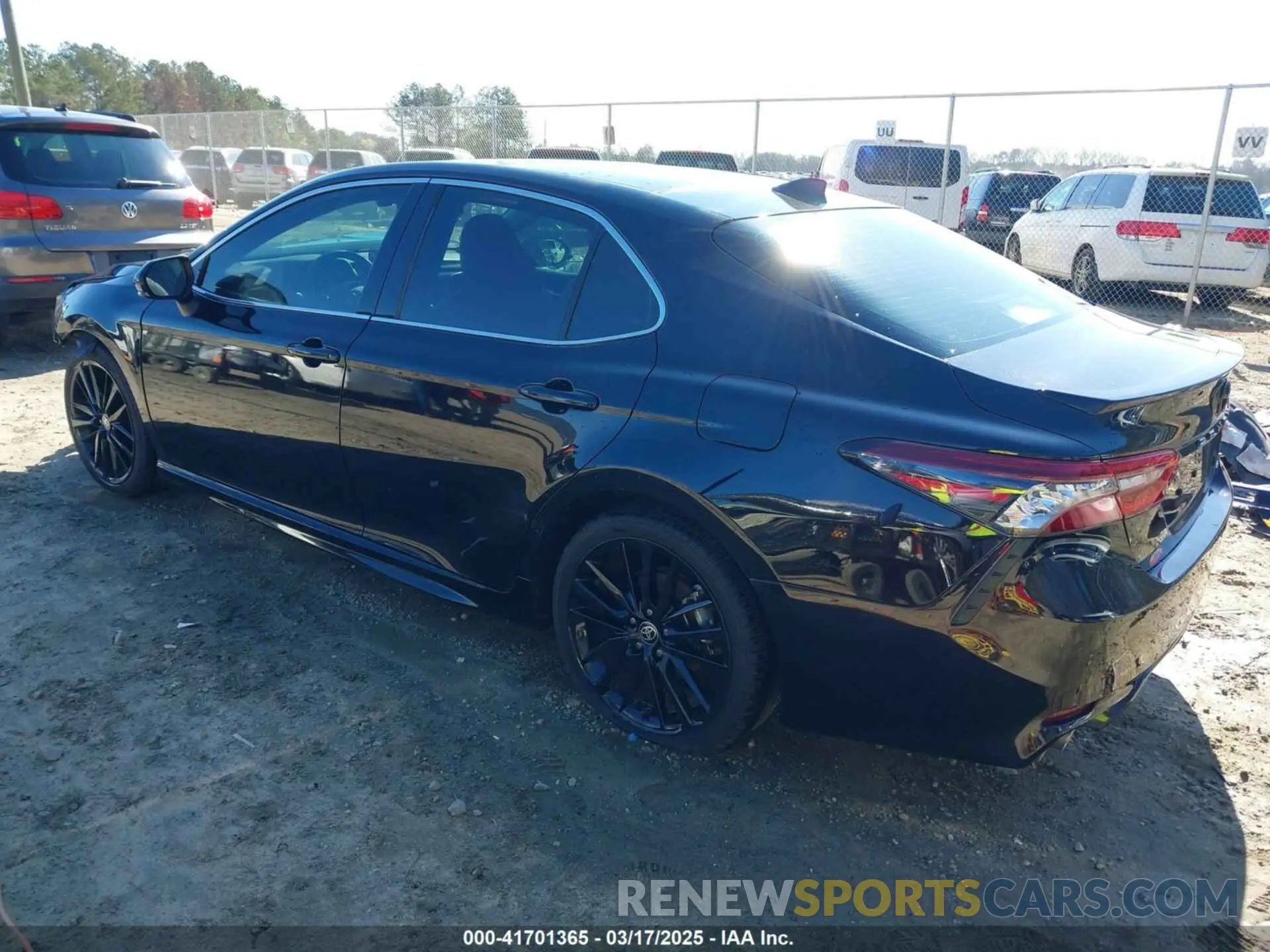 3 fotografías del automóvil dañado 4T1K61AK2NU717587 TOYOTA CAMRY 2022
