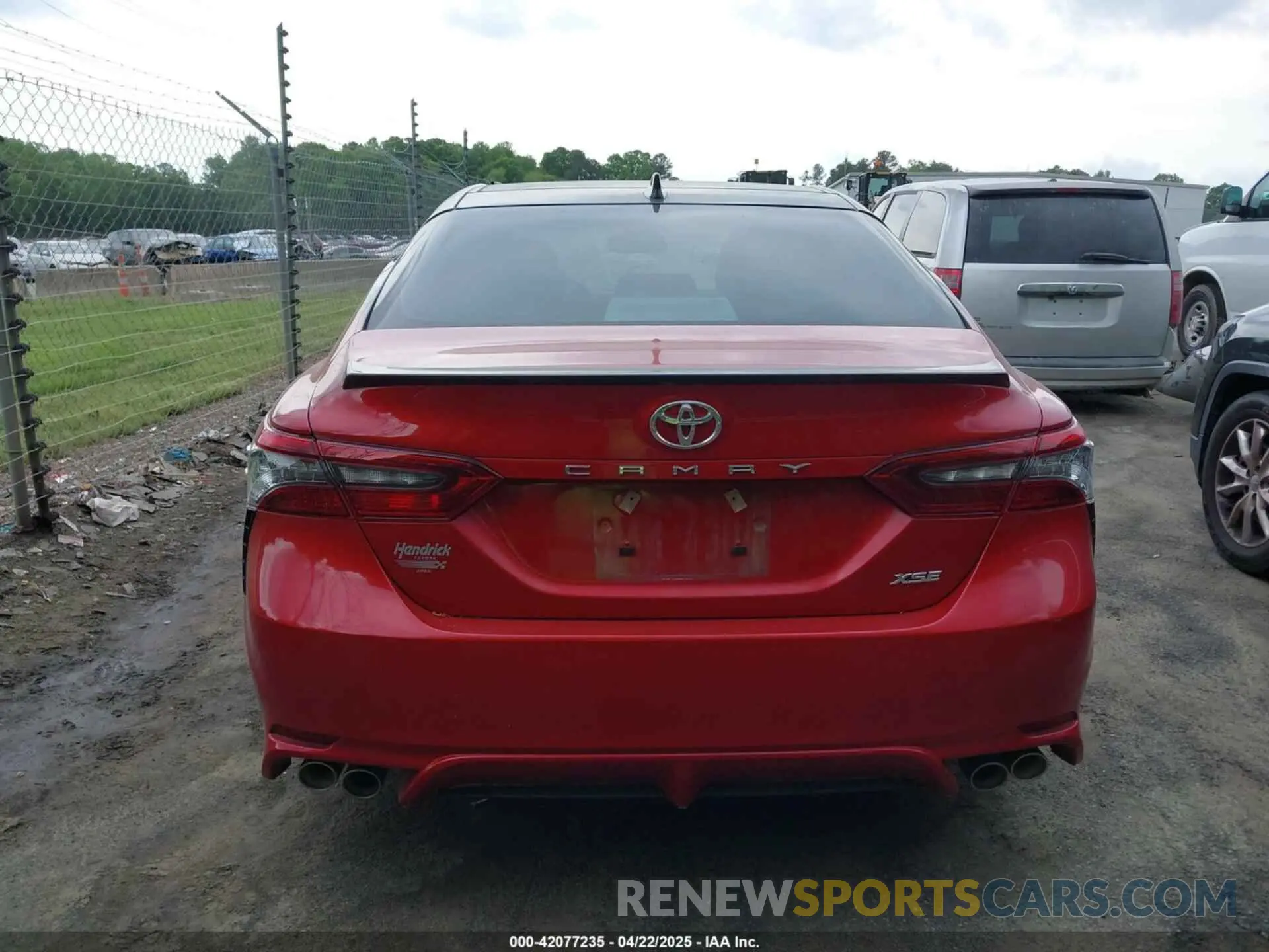 16 fotografías del automóvil dañado 4T1K61AK3NU020803 TOYOTA CAMRY 2022