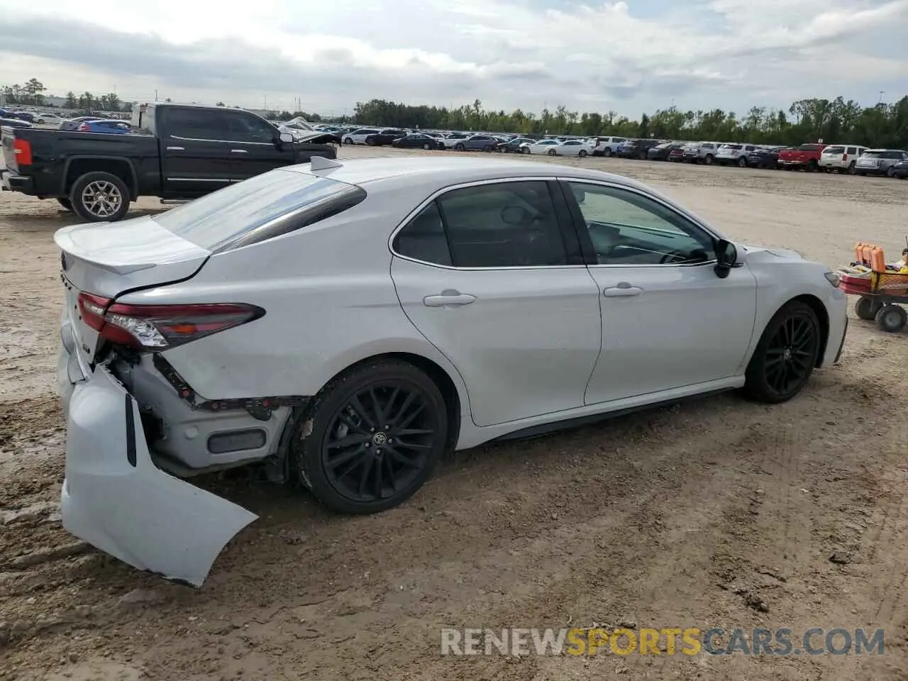 3 fotografías del automóvil dañado 4T1K61AK3NU060265 TOYOTA CAMRY 2022