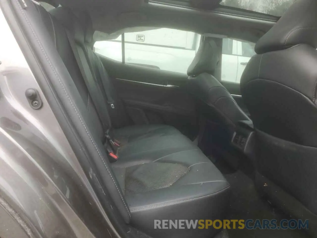 10 fotografías del automóvil dañado 4T1K61AK3NU075140 TOYOTA CAMRY 2022