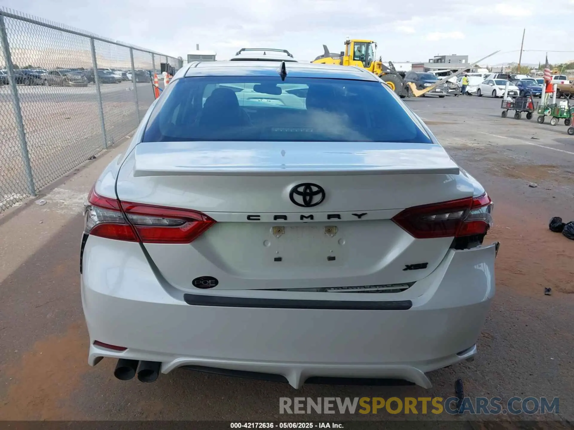 16 fotografías del automóvil dañado 4T1K61AK5NU010192 TOYOTA CAMRY 2022