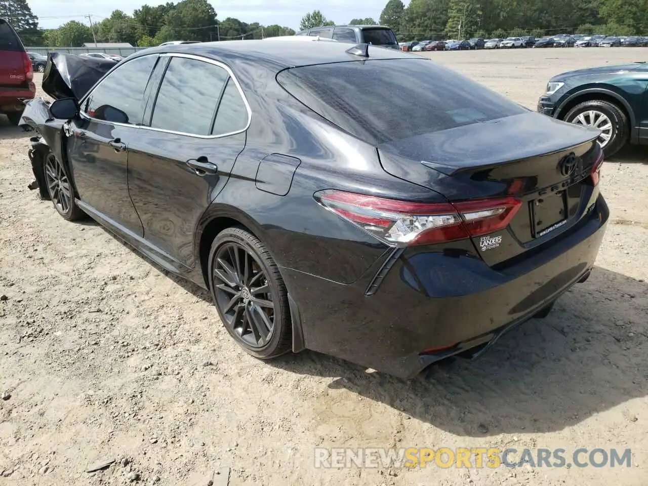 3 fotografías del automóvil dañado 4T1K61AK5NU016591 TOYOTA CAMRY 2022