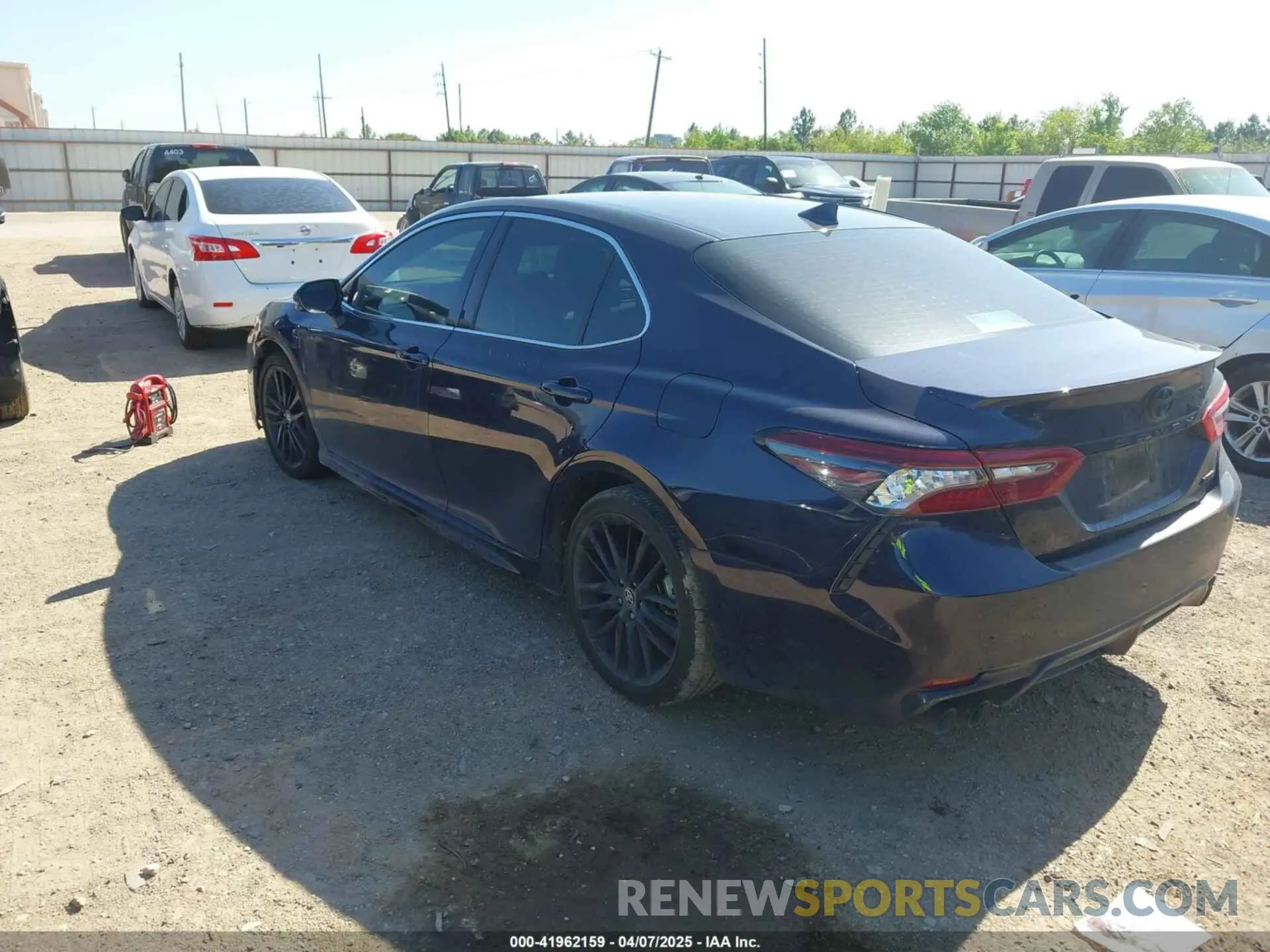 3 fotografías del automóvil dañado 4T1K61AK5NU073535 TOYOTA CAMRY 2022