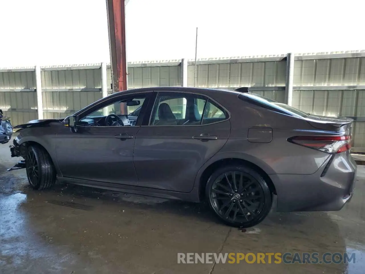 2 fotografías del automóvil dañado 4T1K61AK6NU023596 TOYOTA CAMRY 2022