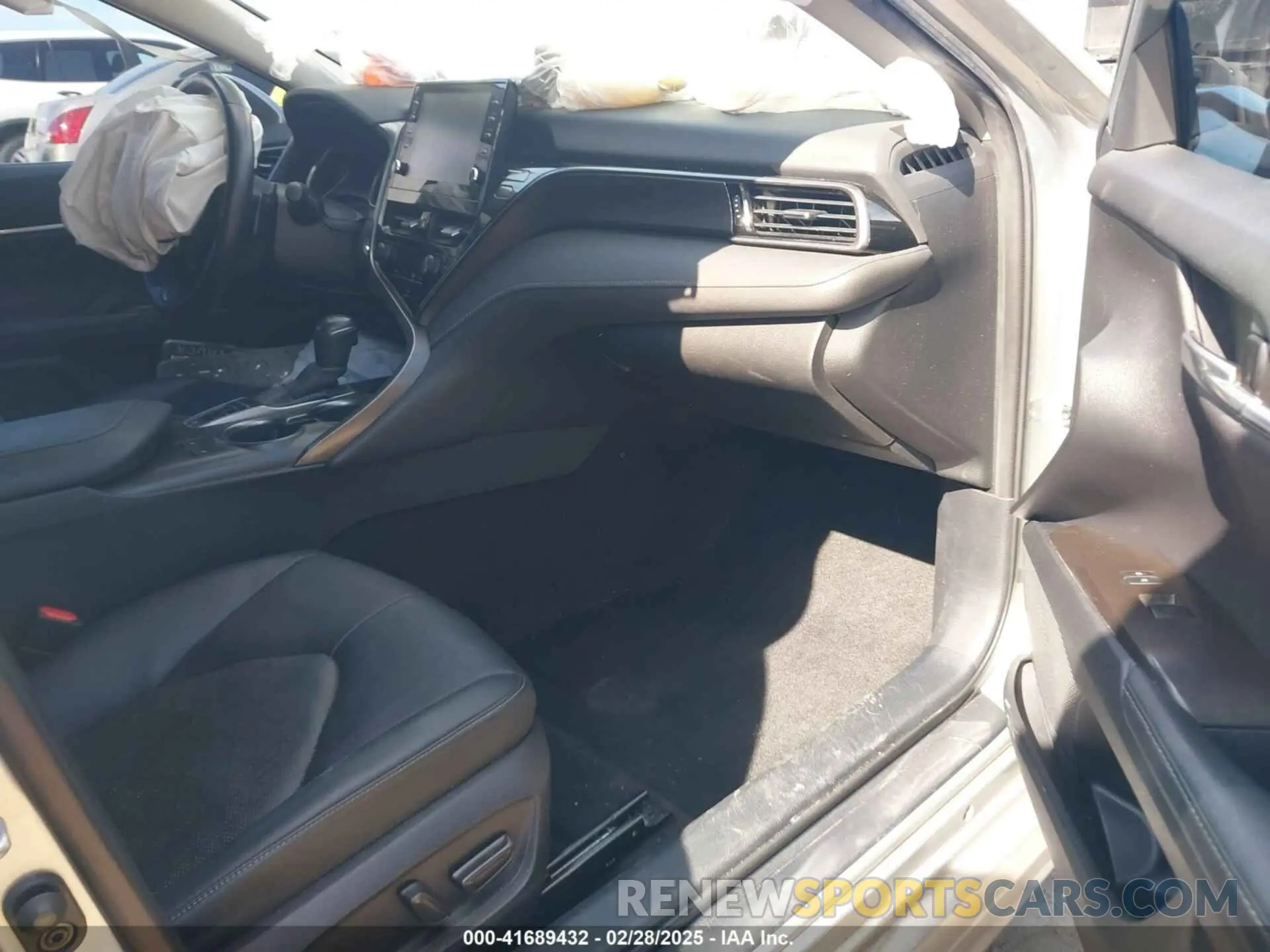 5 fotografías del automóvil dañado 4T1K61AK7NU018472 TOYOTA CAMRY 2022