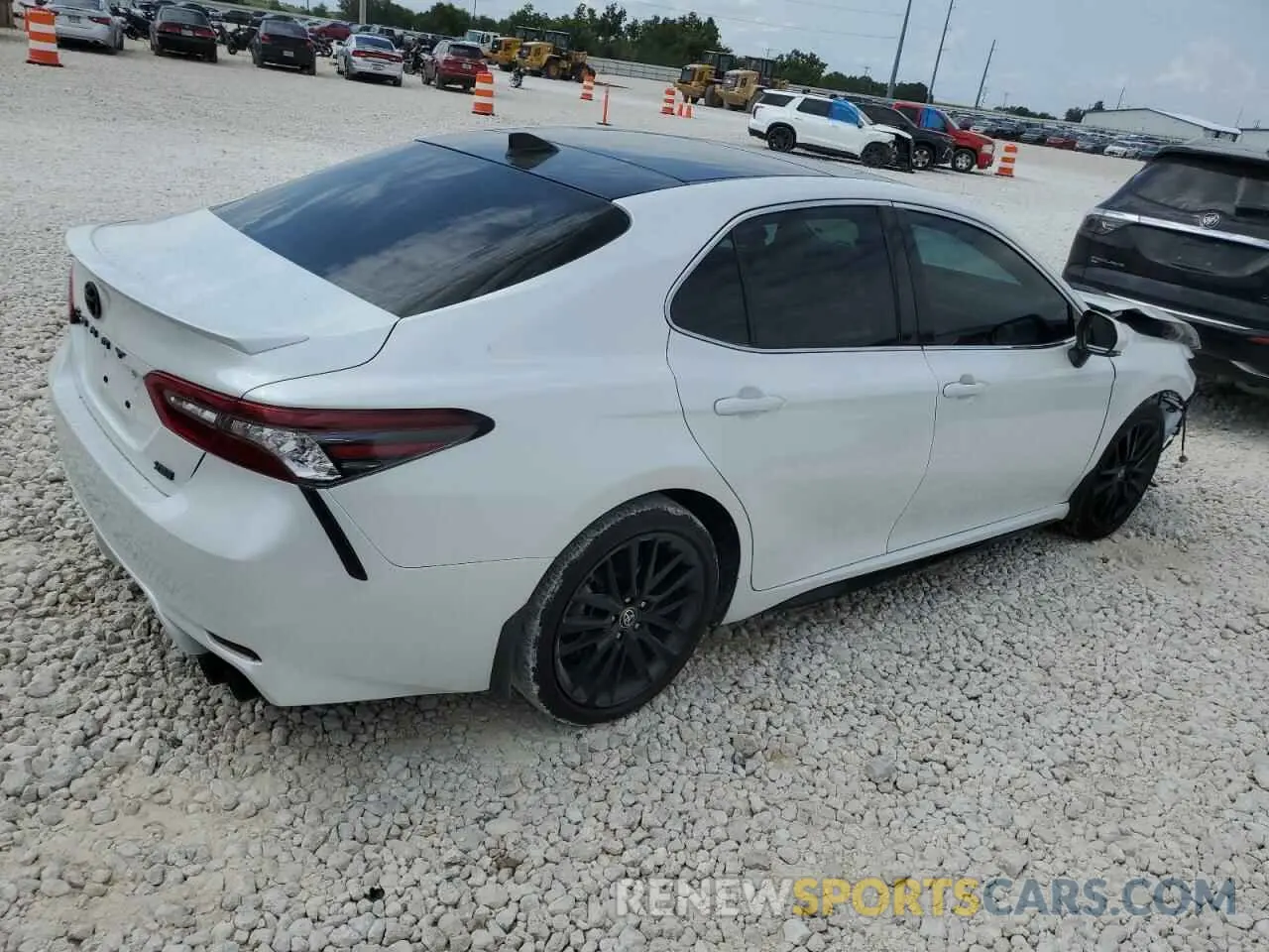 3 fotografías del automóvil dañado 4T1K61AK7NU019119 TOYOTA CAMRY 2022