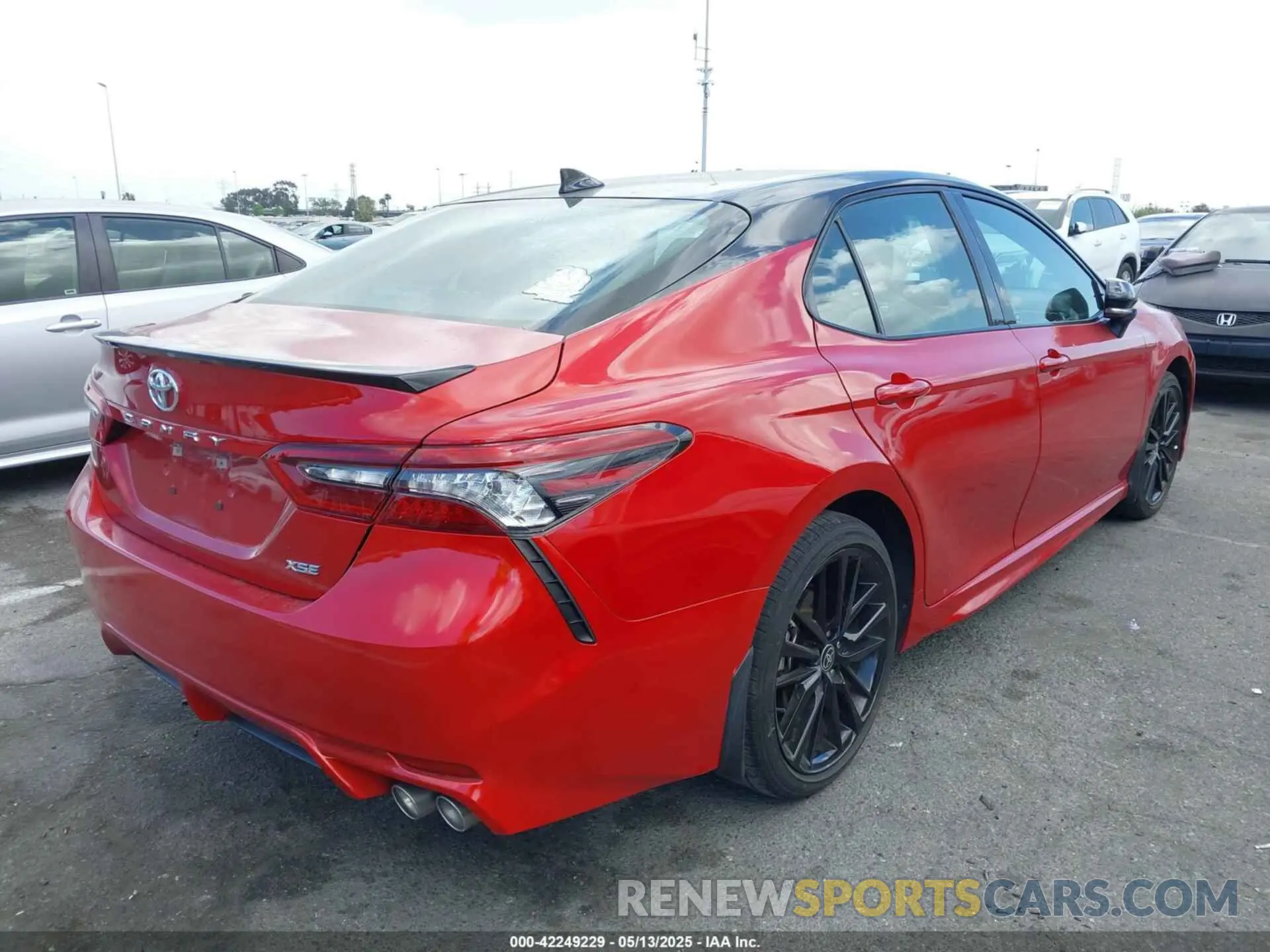 4 fotografías del automóvil dañado 4T1K61AK7NU035255 TOYOTA CAMRY 2022