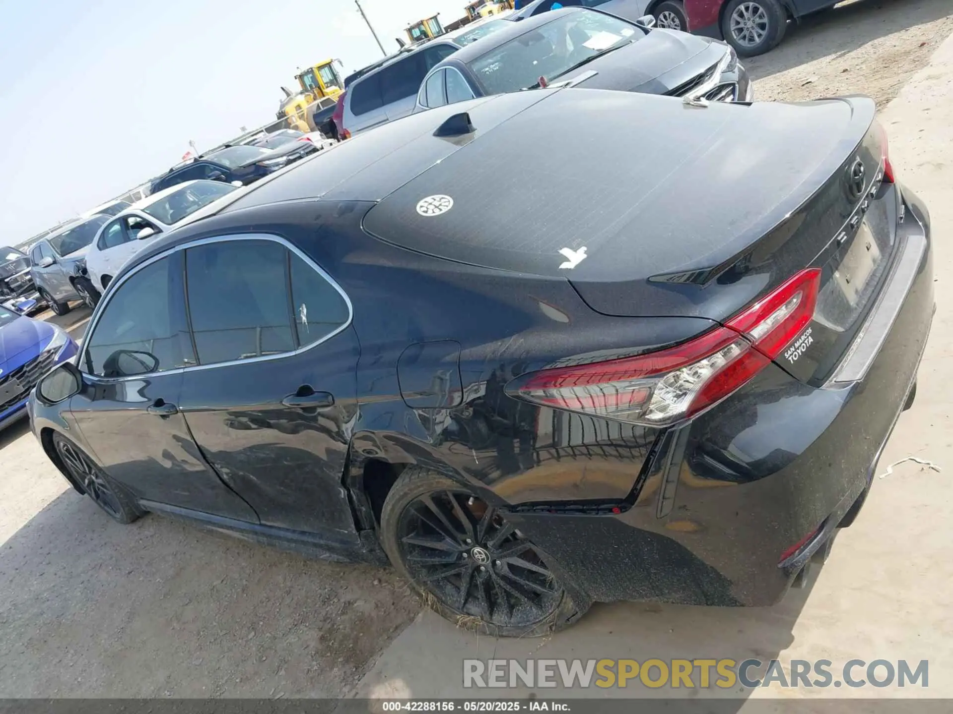 13 fotografías del automóvil dañado 4T1K61AK7NU707301 TOYOTA CAMRY 2022