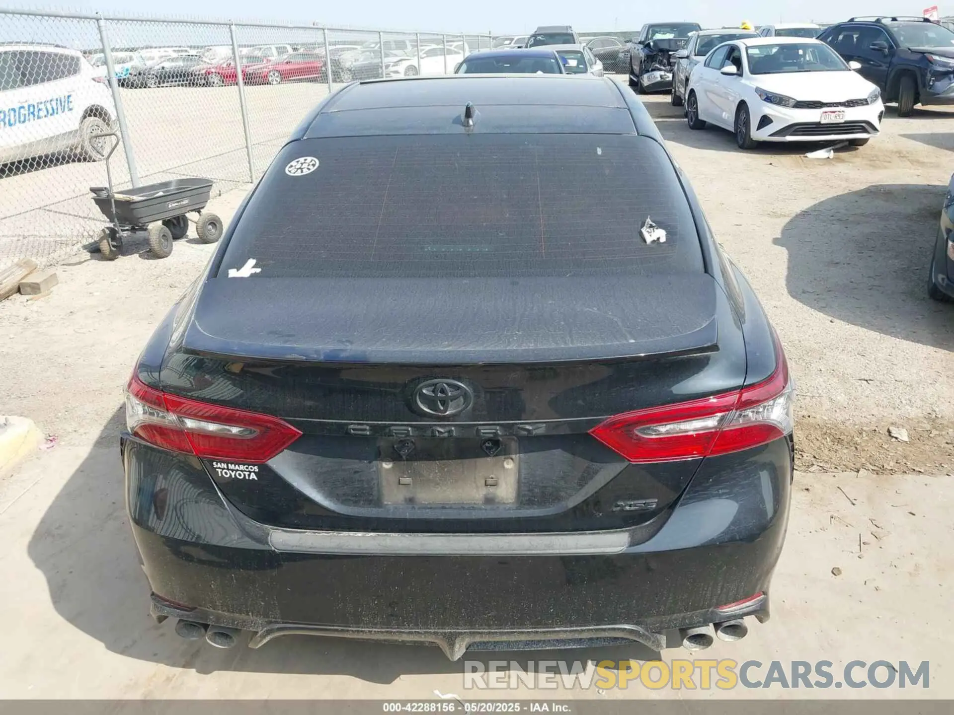 15 fotografías del automóvil dañado 4T1K61AK7NU707301 TOYOTA CAMRY 2022