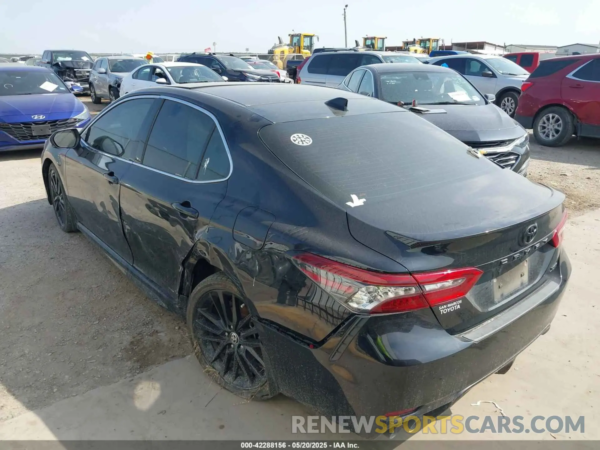 3 fotografías del automóvil dañado 4T1K61AK7NU707301 TOYOTA CAMRY 2022