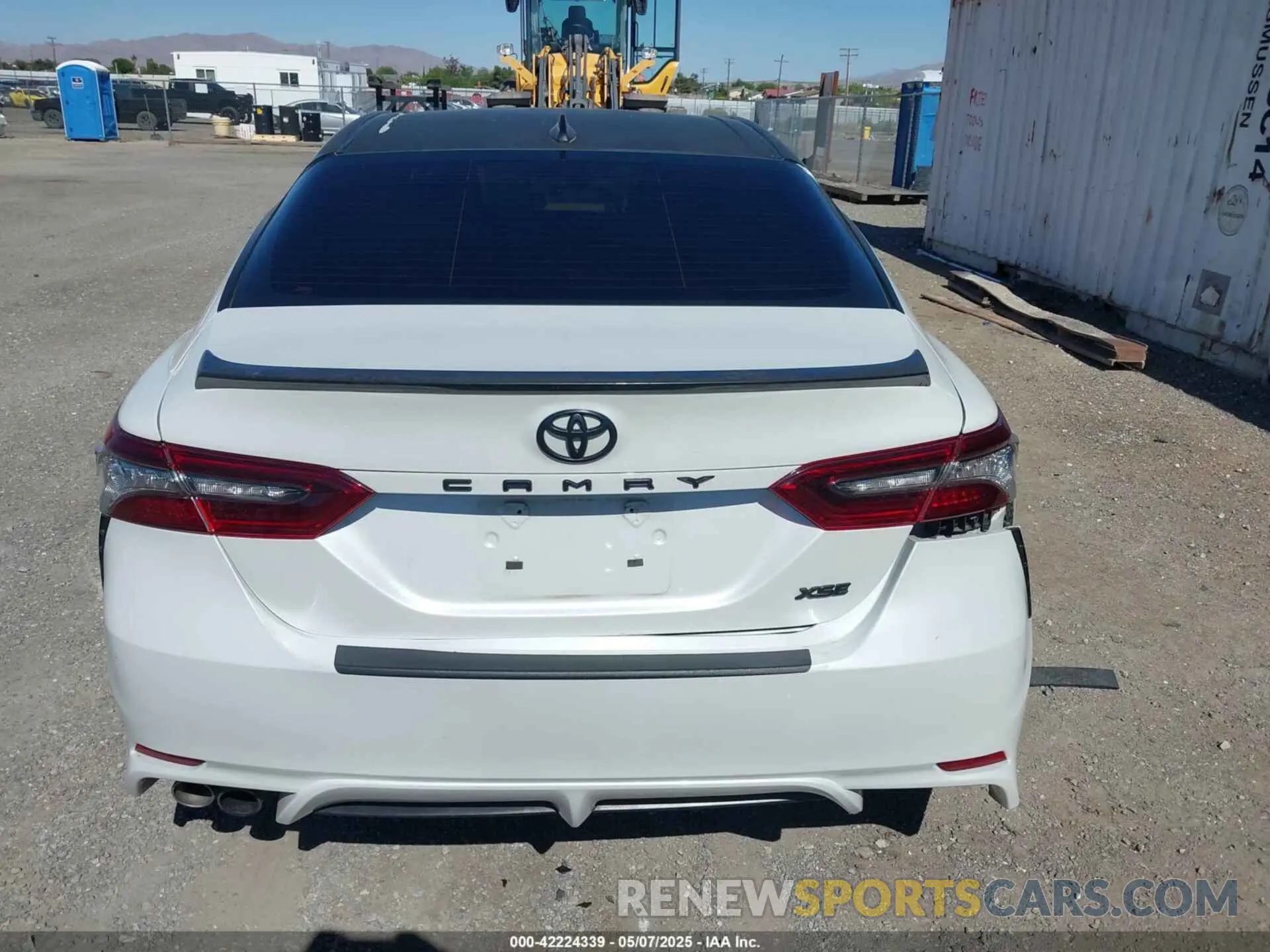 17 fotografías del automóvil dañado 4T1K61AK8NU005679 TOYOTA CAMRY 2022