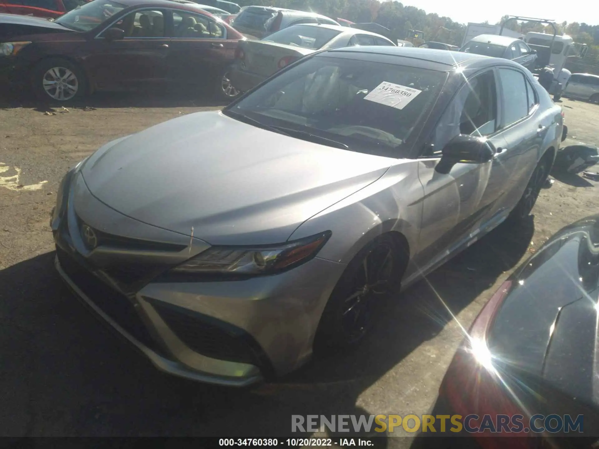 2 fotografías del automóvil dañado 4T1K61AK8NU006279 TOYOTA CAMRY 2022
