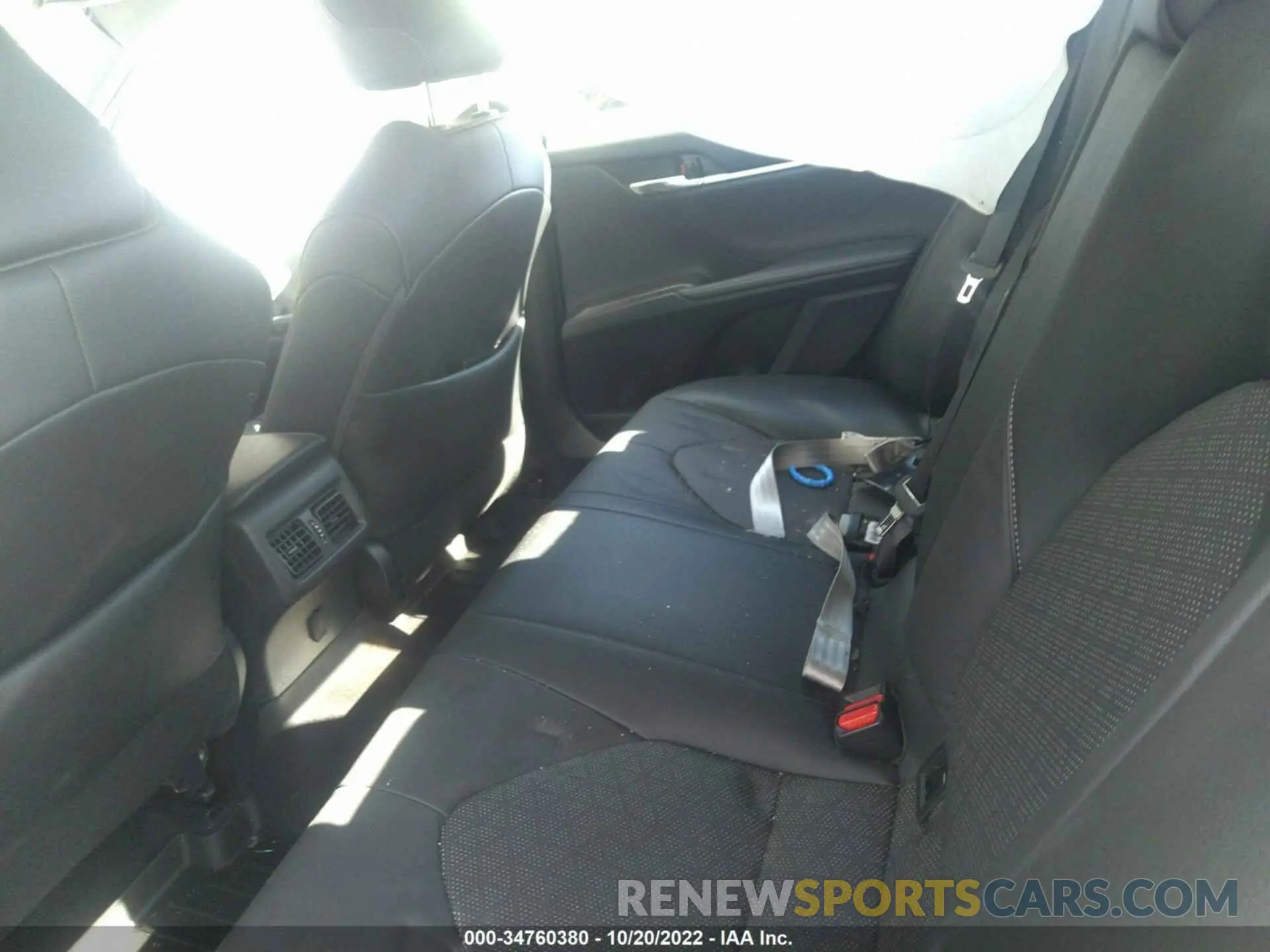 8 fotografías del automóvil dañado 4T1K61AK8NU006279 TOYOTA CAMRY 2022