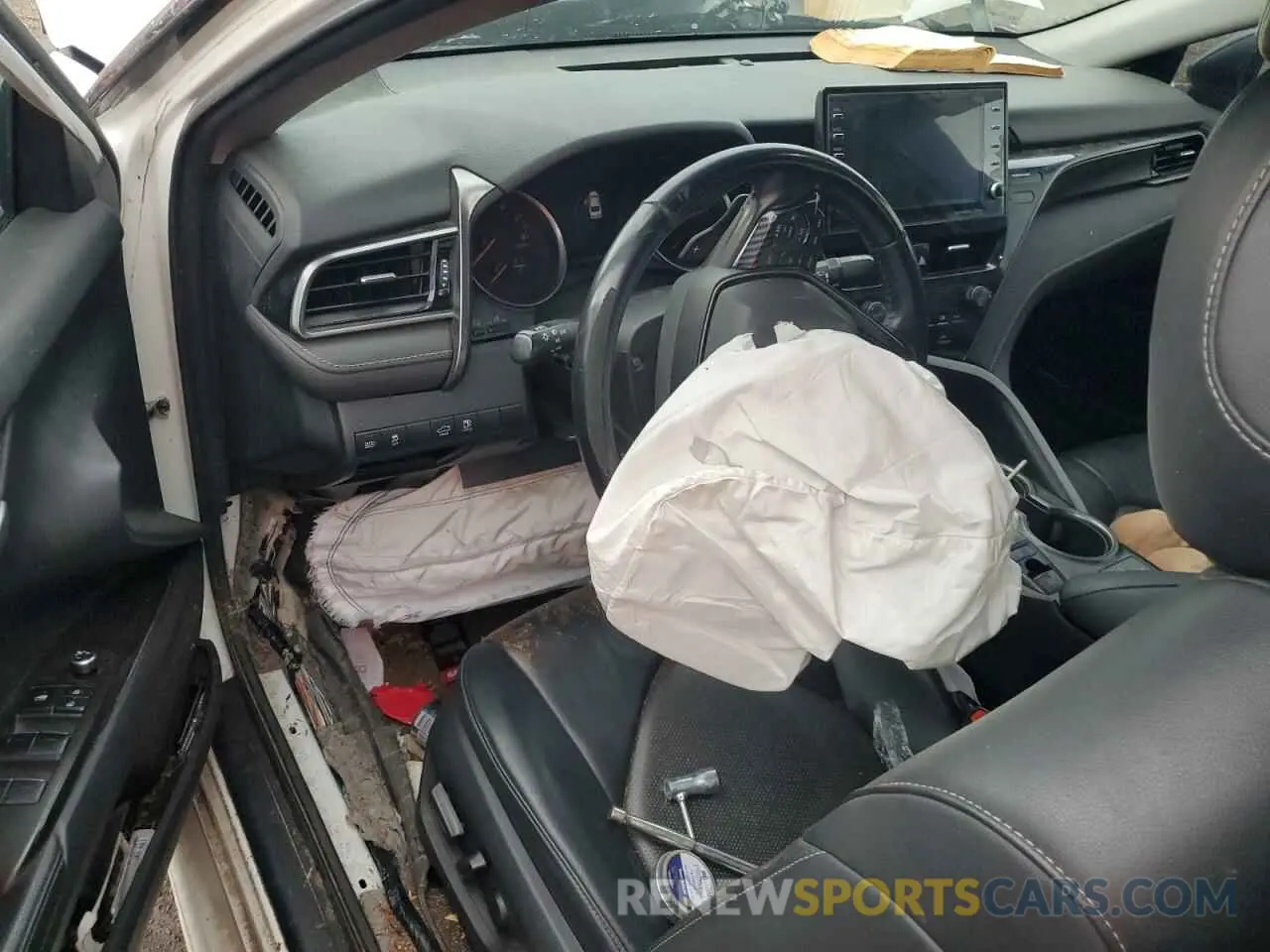 8 fotografías del automóvil dañado 4T1K61AK8NU012227 TOYOTA CAMRY 2022