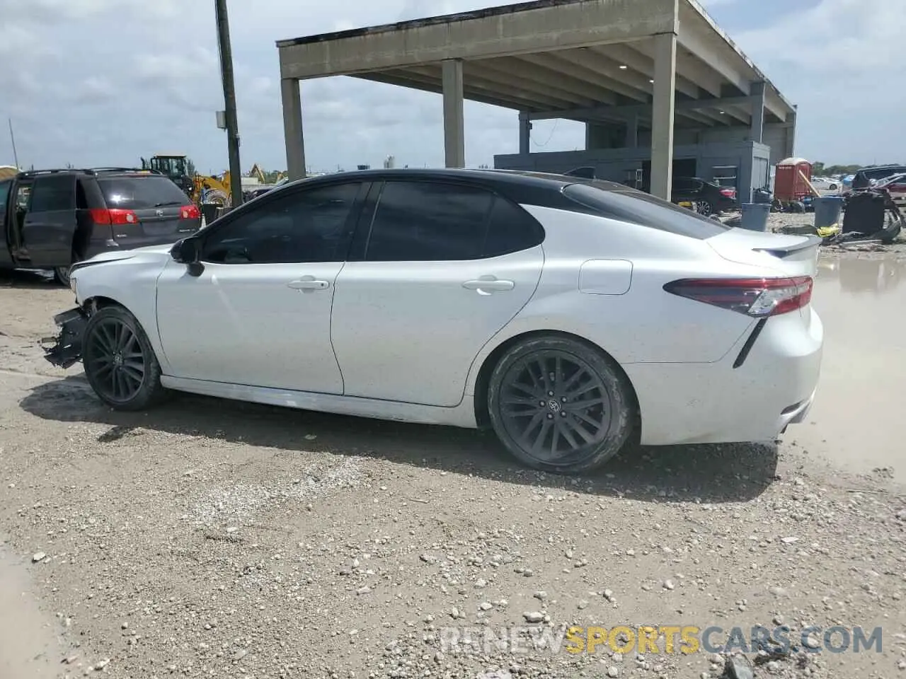 2 fotografías del automóvil dañado 4T1K61AK8NU024748 TOYOTA CAMRY 2022