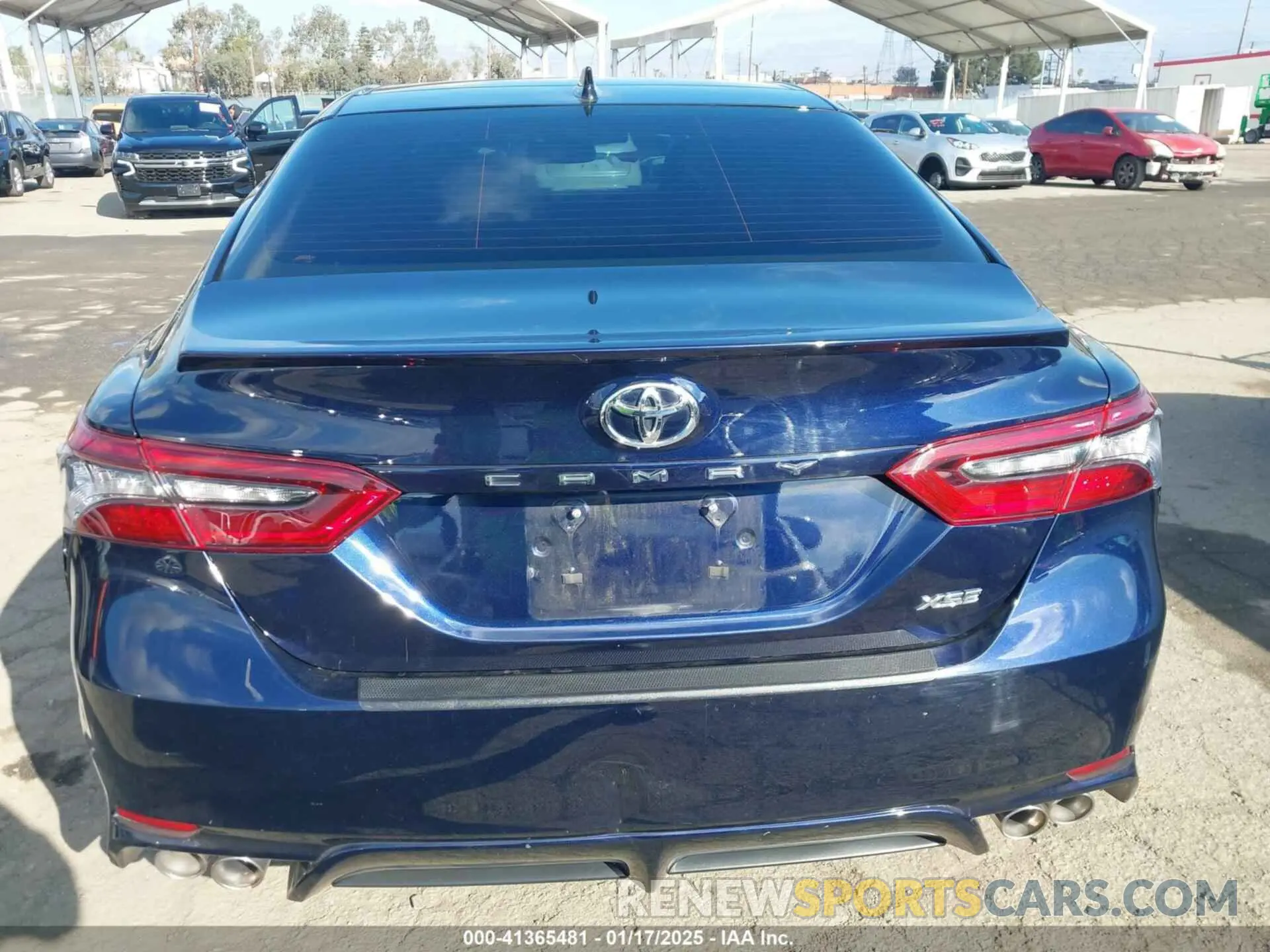 16 fotografías del automóvil dañado 4T1K61AK9NU008476 TOYOTA CAMRY 2022