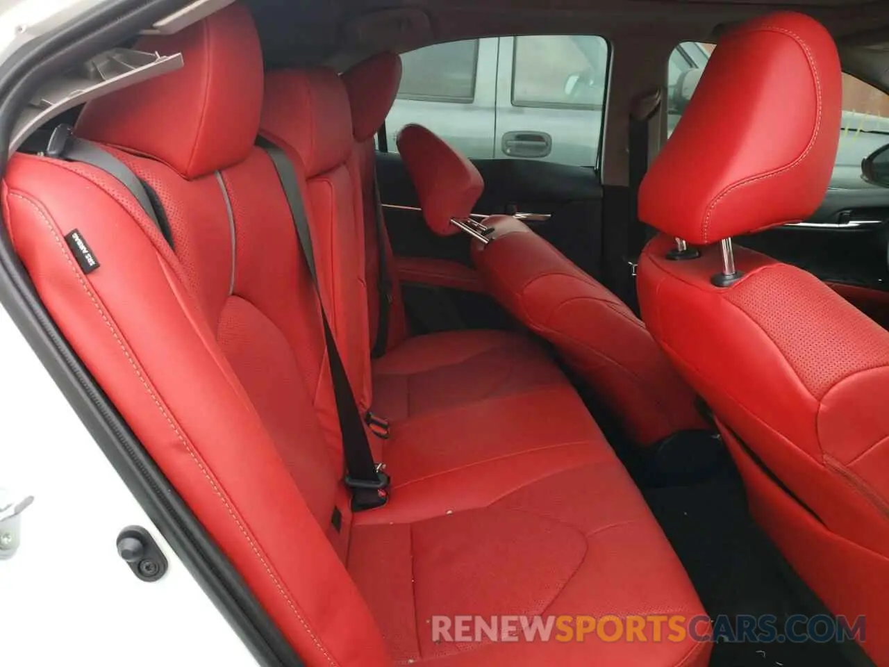 6 fotografías del automóvil dañado 4T1K61AKXNU024721 TOYOTA CAMRY 2022