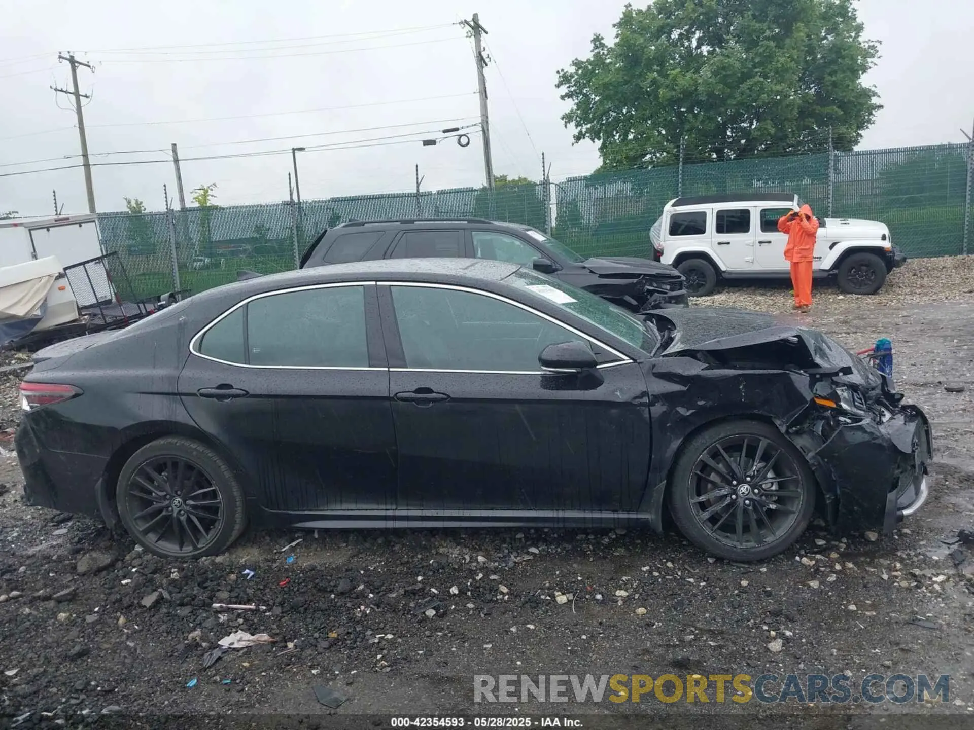 14 fotografías del automóvil dañado 4T1K61AKXNU035489 TOYOTA CAMRY 2022