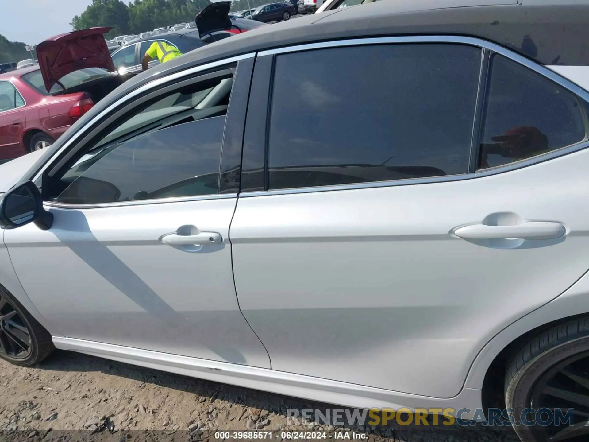 14 fotografías del automóvil dañado 4T1K61AKXNU716977 TOYOTA CAMRY 2022