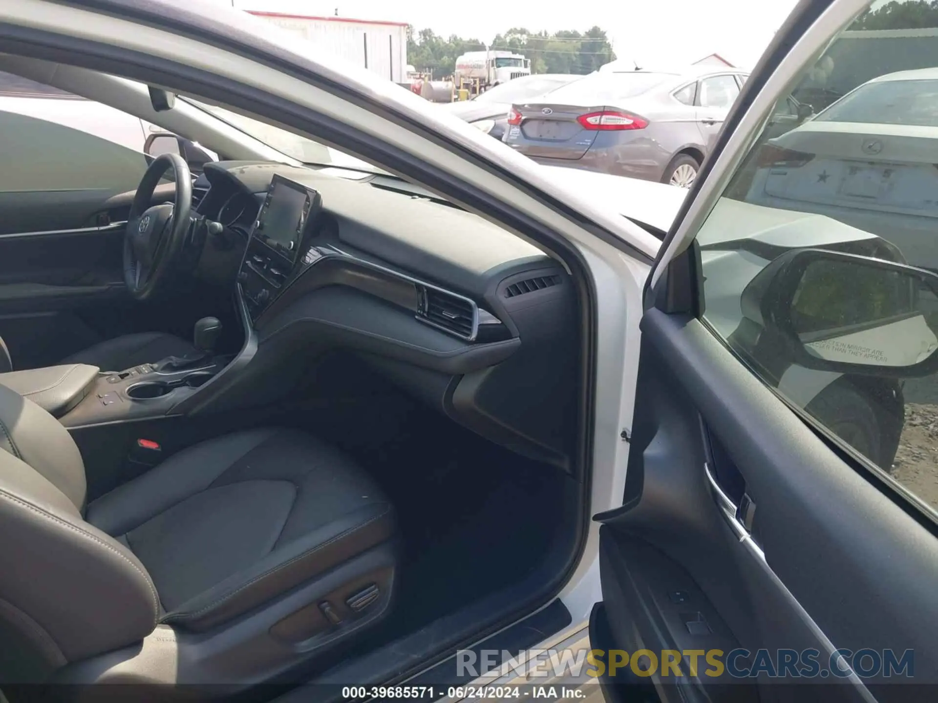 5 fotografías del automóvil dañado 4T1K61AKXNU716977 TOYOTA CAMRY 2022