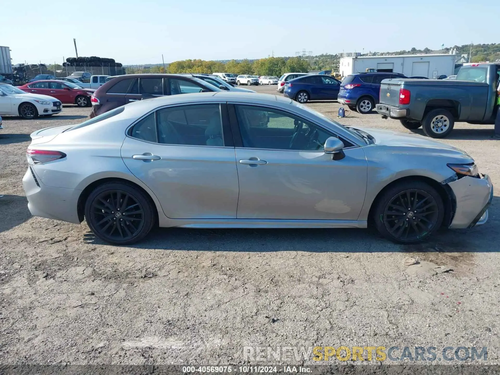 13 fotografías del automóvil dañado 4T1K61BK2NU063110 TOYOTA CAMRY 2022