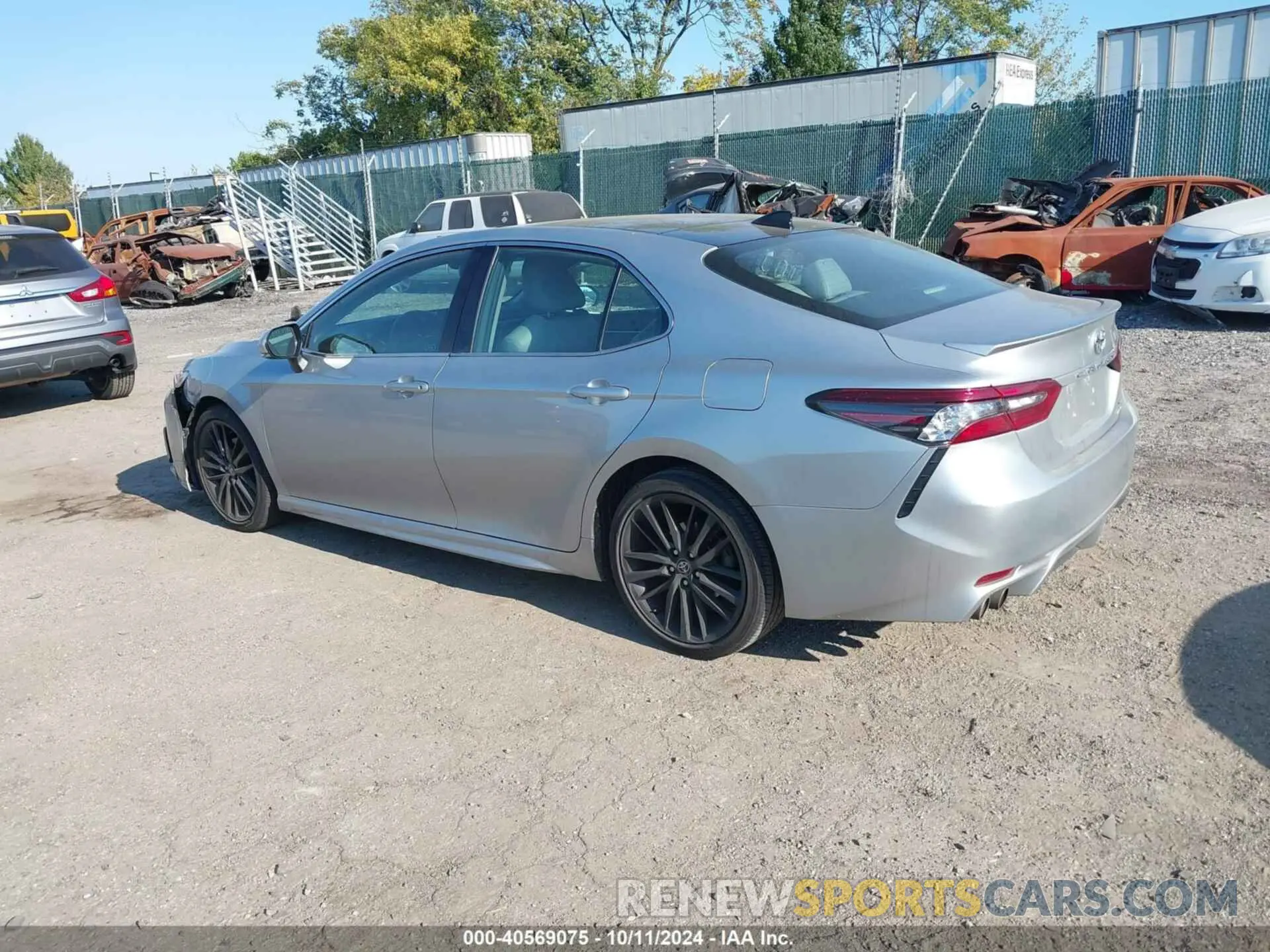 3 fotografías del automóvil dañado 4T1K61BK2NU063110 TOYOTA CAMRY 2022