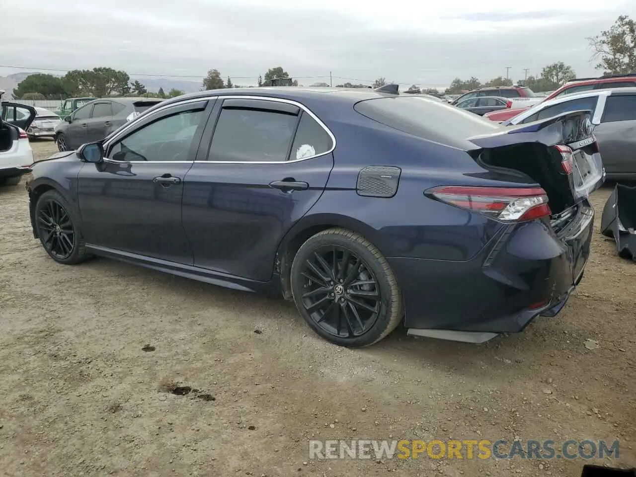 2 fotografías del automóvil dañado 4T1K61BK3NU057381 TOYOTA CAMRY 2022