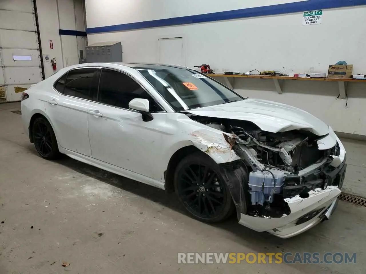 4 fotografías del automóvil dañado 4T1K61BK9NU069339 TOYOTA CAMRY 2022
