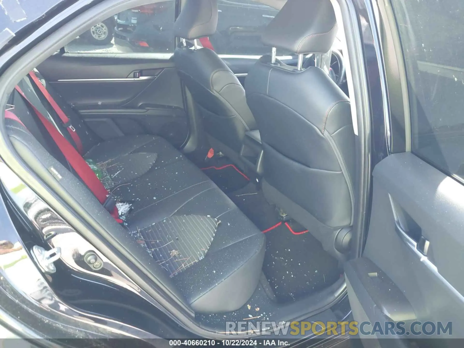 8 fotografías del automóvil dañado 4T1KZ1AK2NU065402 TOYOTA CAMRY 2022