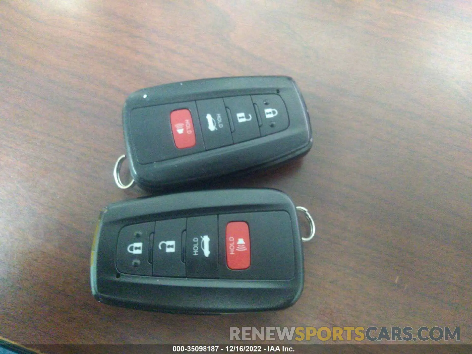 11 fotografías del automóvil dañado 4T1KZ1AK2NU066131 TOYOTA CAMRY 2022