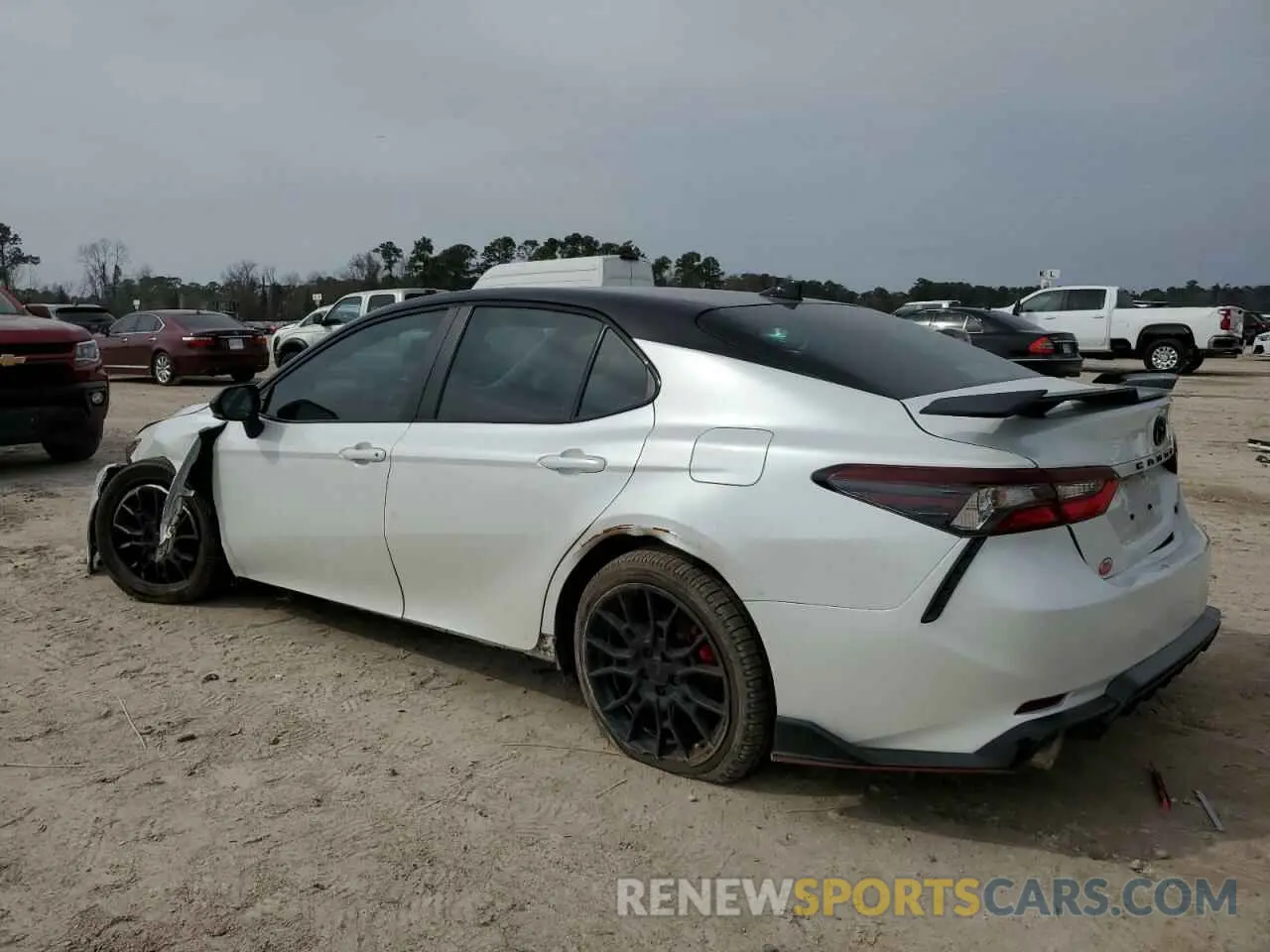 2 fotografías del automóvil dañado 4T1KZ1AK2NU067781 TOYOTA CAMRY 2022