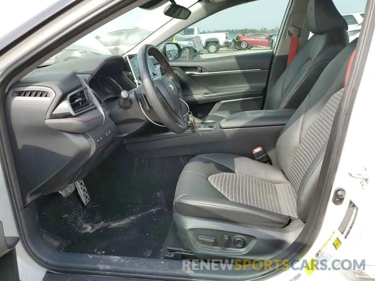 7 fotografías del automóvil dañado 4T1KZ1AK2NU067781 TOYOTA CAMRY 2022