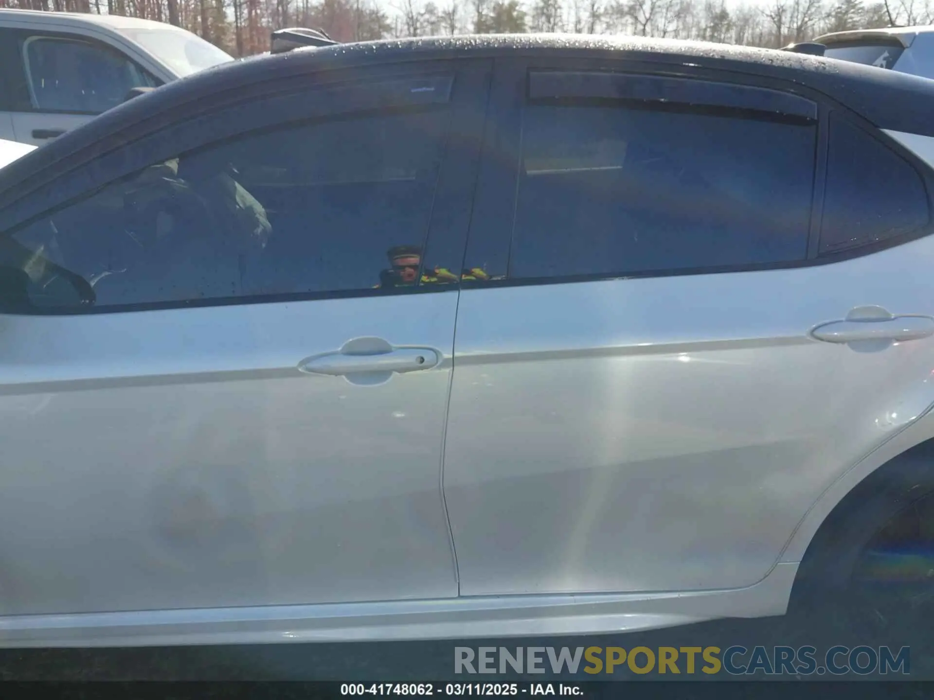 13 fotografías del automóvil dañado 4T1KZ1AK2NU069465 TOYOTA CAMRY 2022