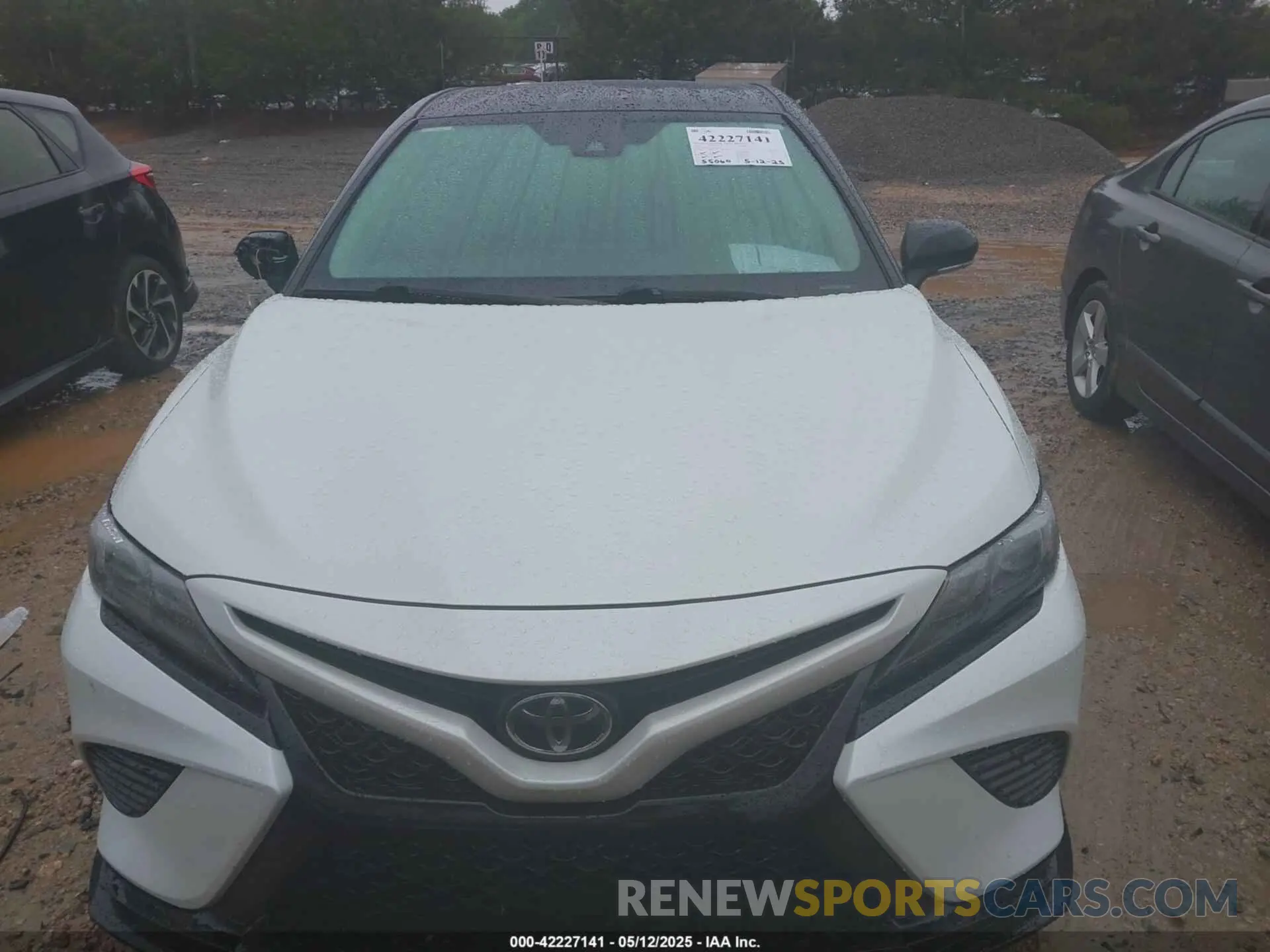 12 fotografías del automóvil dañado 4T1KZ1AK3NU062119 TOYOTA CAMRY 2022