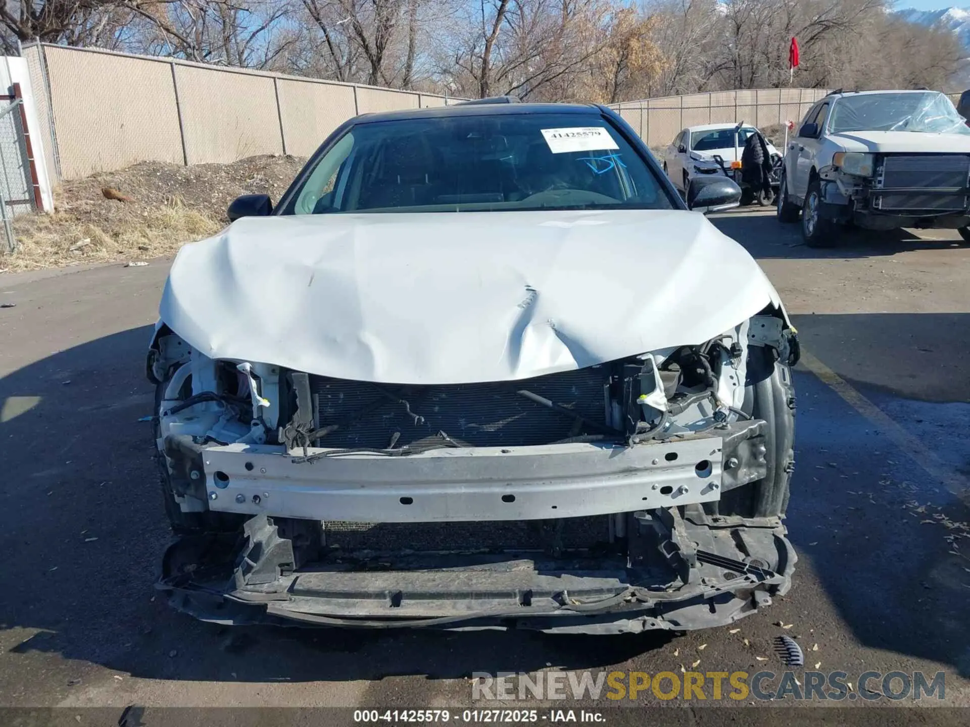 13 fotografías del automóvil dañado 4T1KZ1AK3NU070558 TOYOTA CAMRY 2022