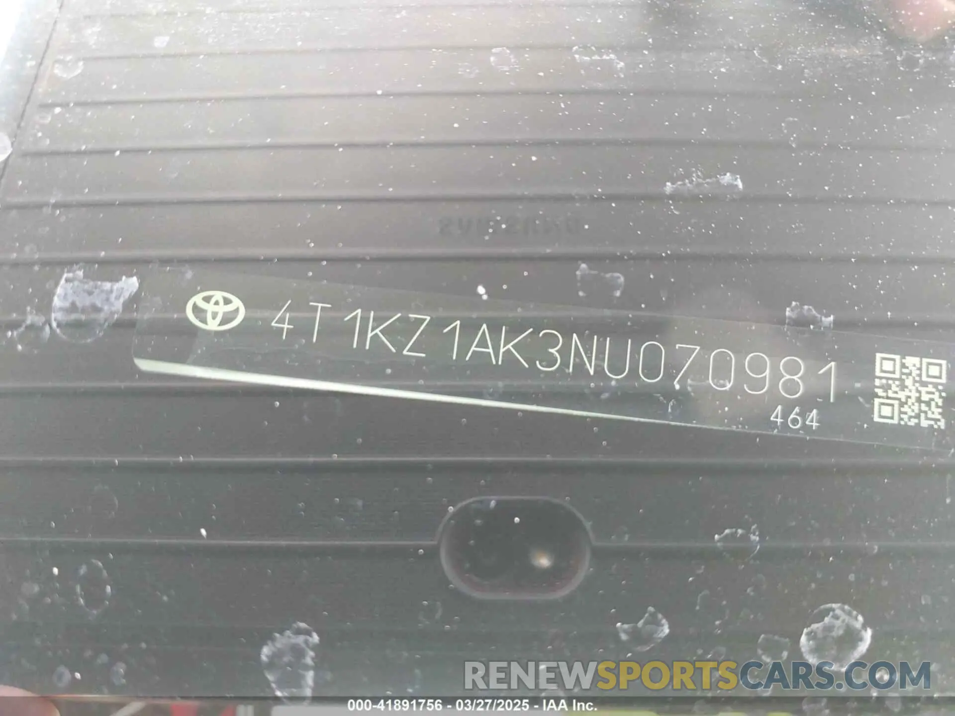 9 fotografías del automóvil dañado 4T1KZ1AK3NU070981 TOYOTA CAMRY 2022