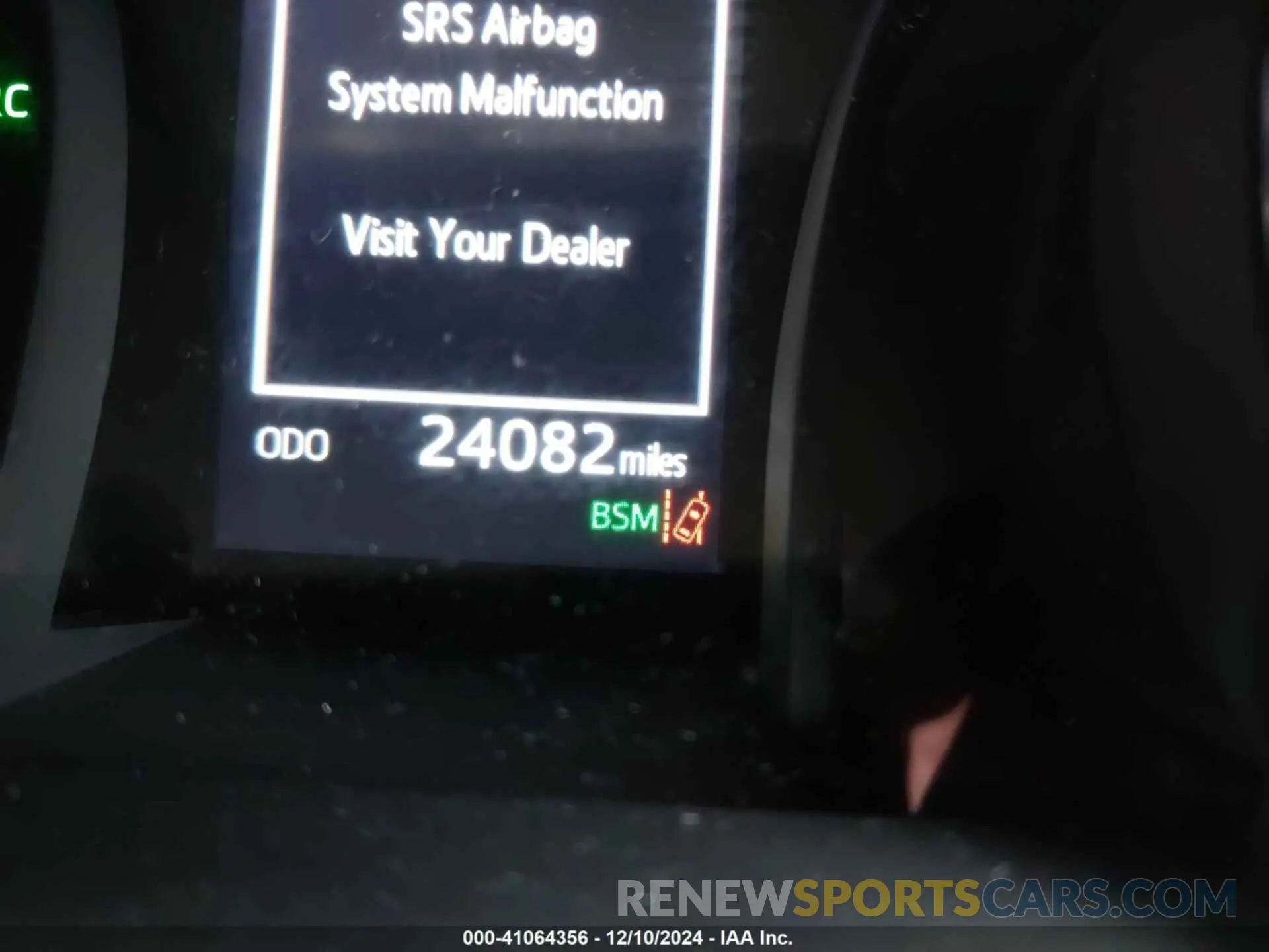 15 fotografías del automóvil dañado 4T1KZ1AK4NU070035 TOYOTA CAMRY 2022