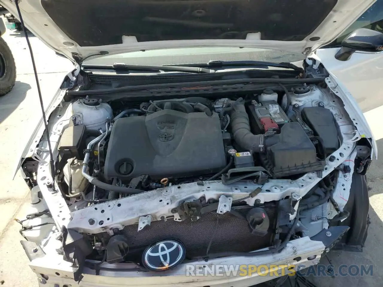 11 fotografías del automóvil dañado 4T1KZ1AK5NU060498 TOYOTA CAMRY 2022