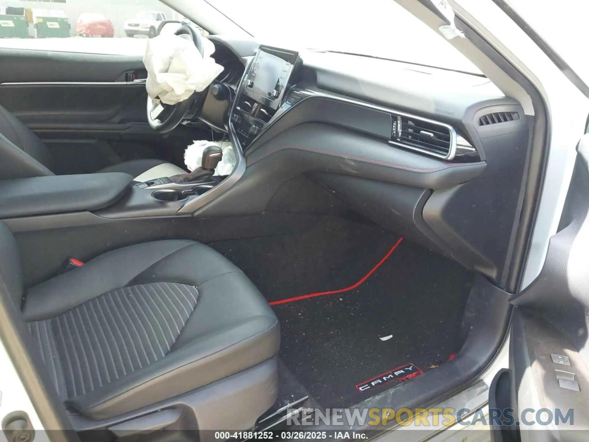 5 fotografías del automóvil dañado 4T1KZ1AK6NU069341 TOYOTA CAMRY 2022