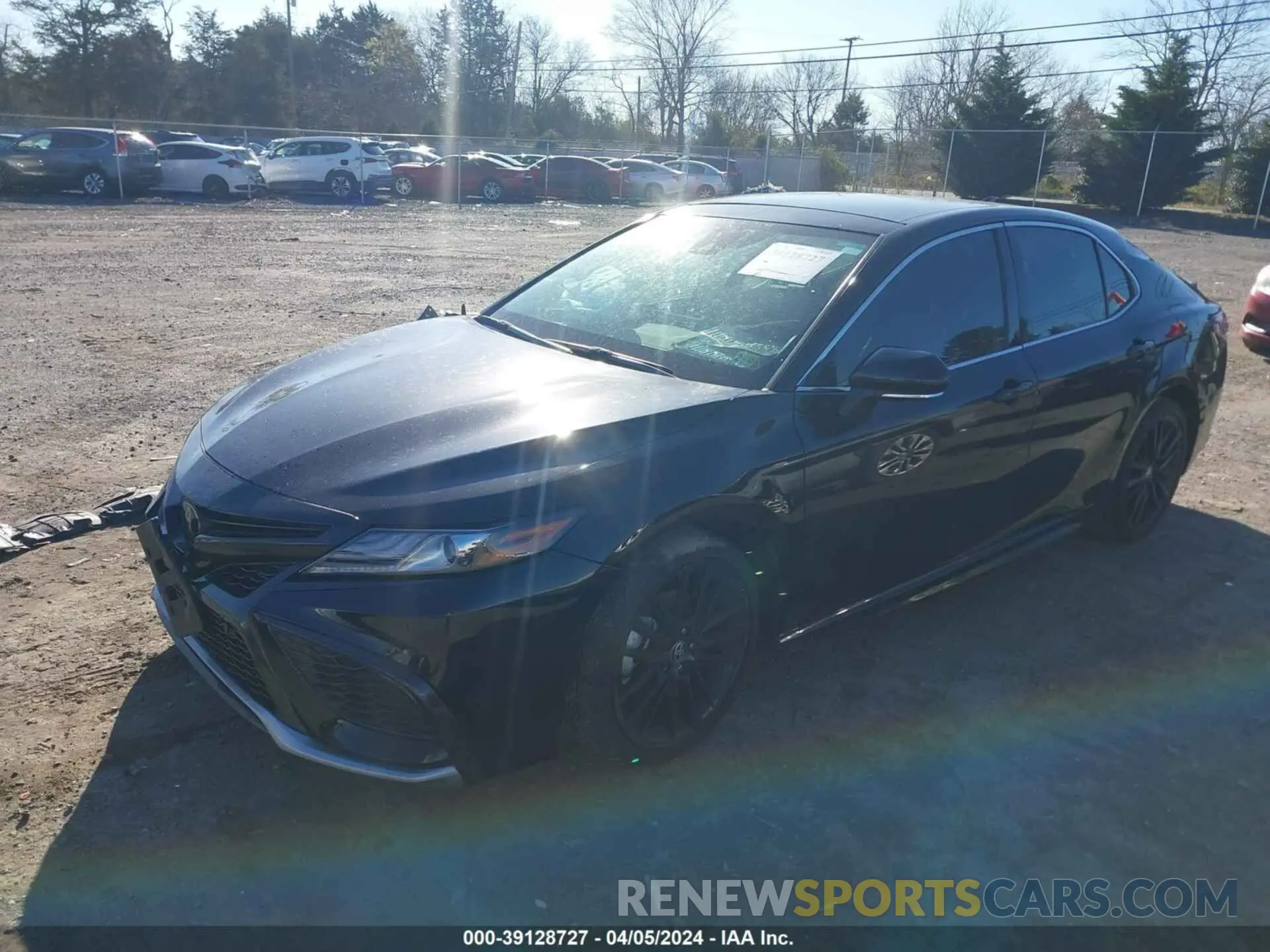 2 fotografías del automóvil dañado 4T1KZ1AK7NU063984 TOYOTA CAMRY 2022