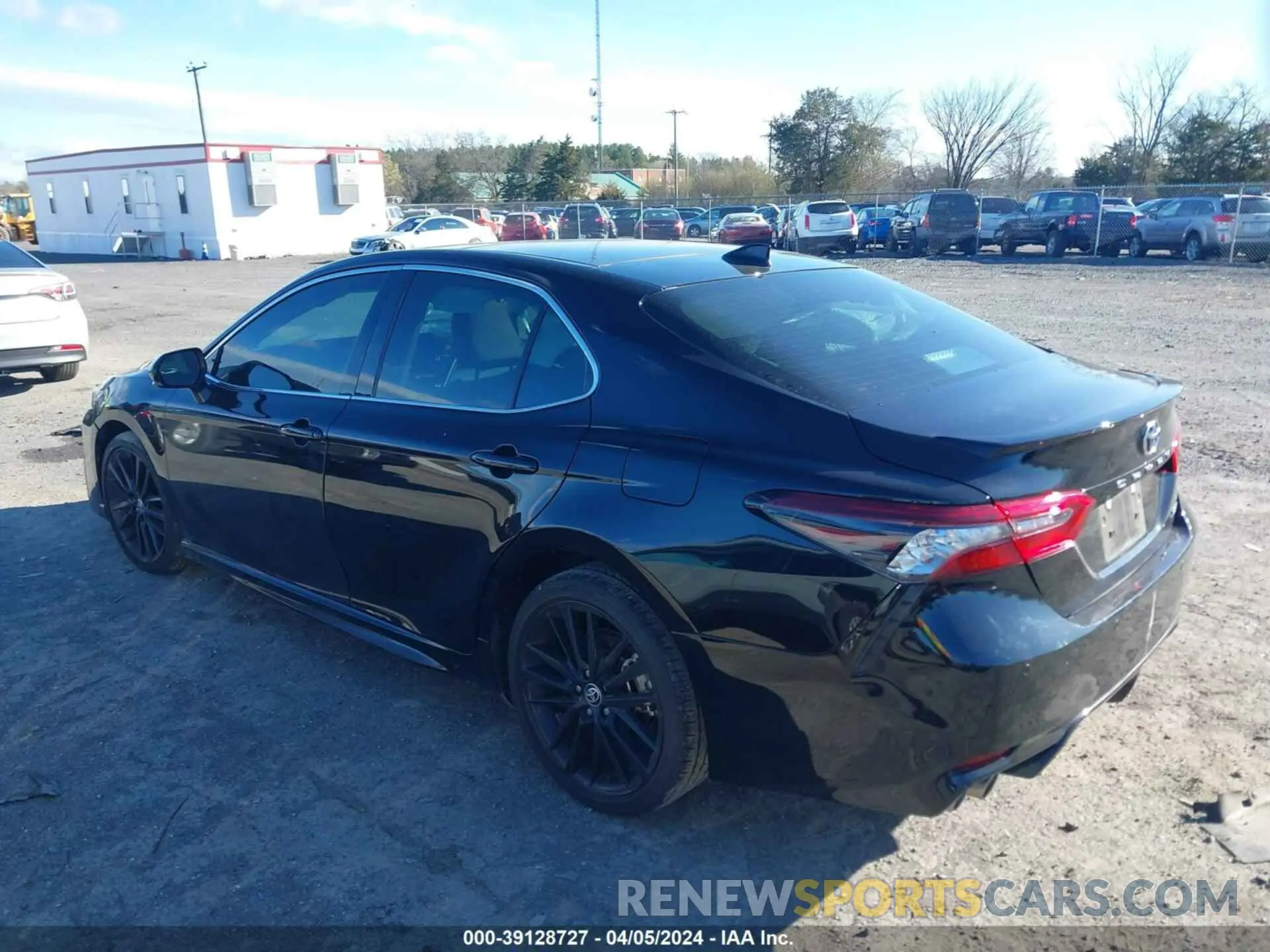 3 fotografías del automóvil dañado 4T1KZ1AK7NU063984 TOYOTA CAMRY 2022