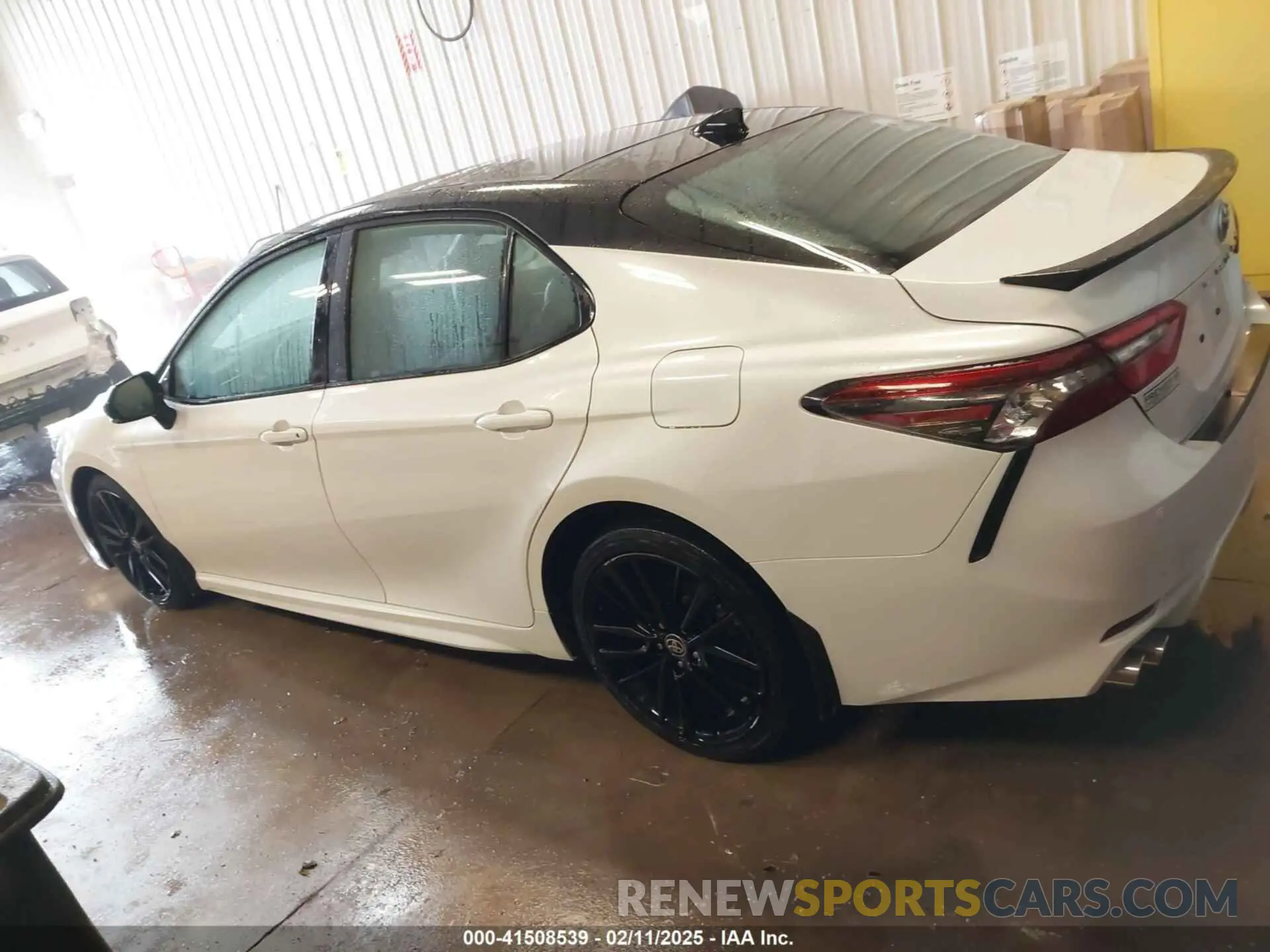 15 fotografías del automóvil dañado 4T1KZ1AK7NU068652 TOYOTA CAMRY 2022