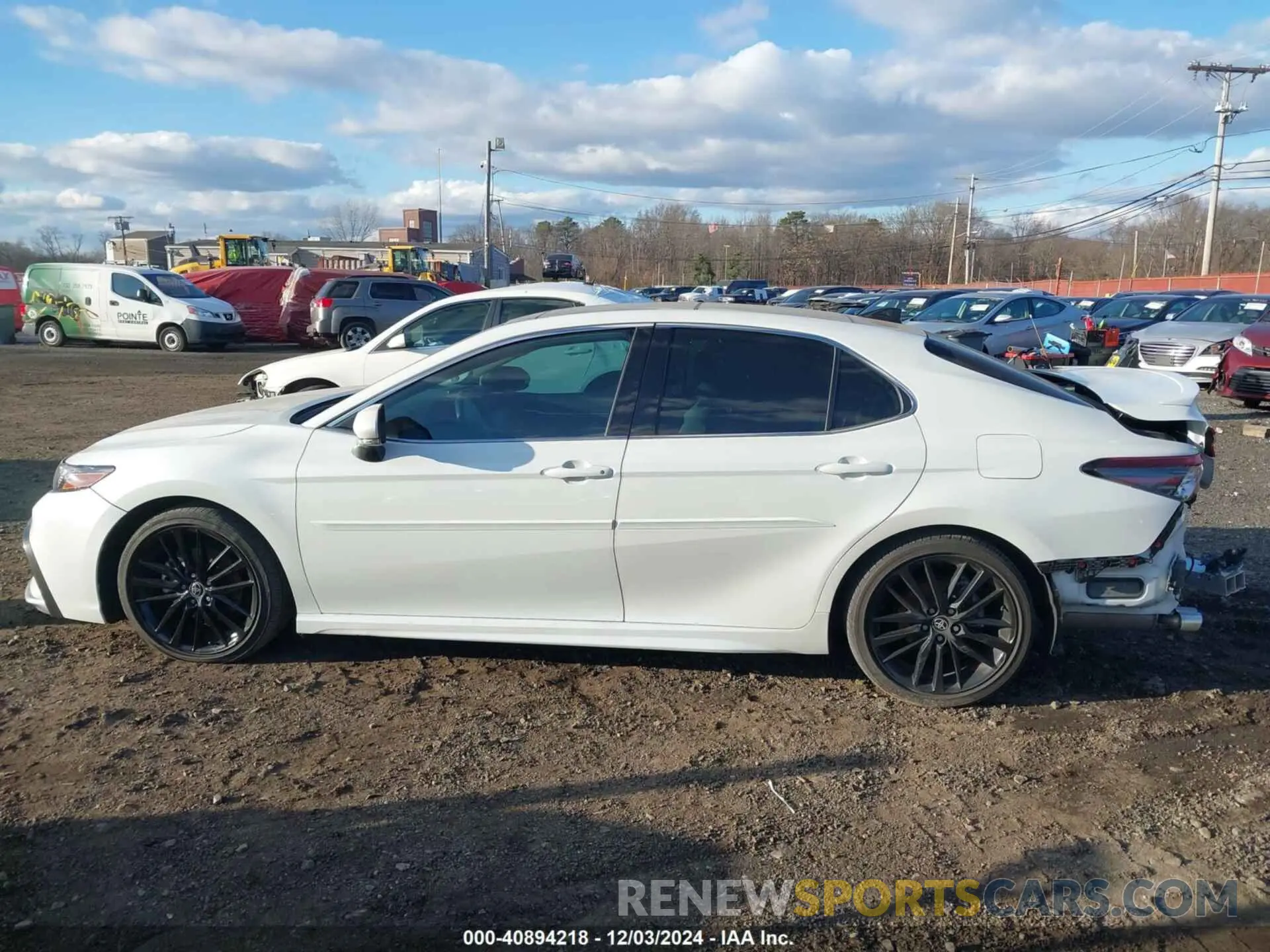 13 fotografías del automóvil dañado 4T1KZ1AK8NU064805 TOYOTA CAMRY 2022