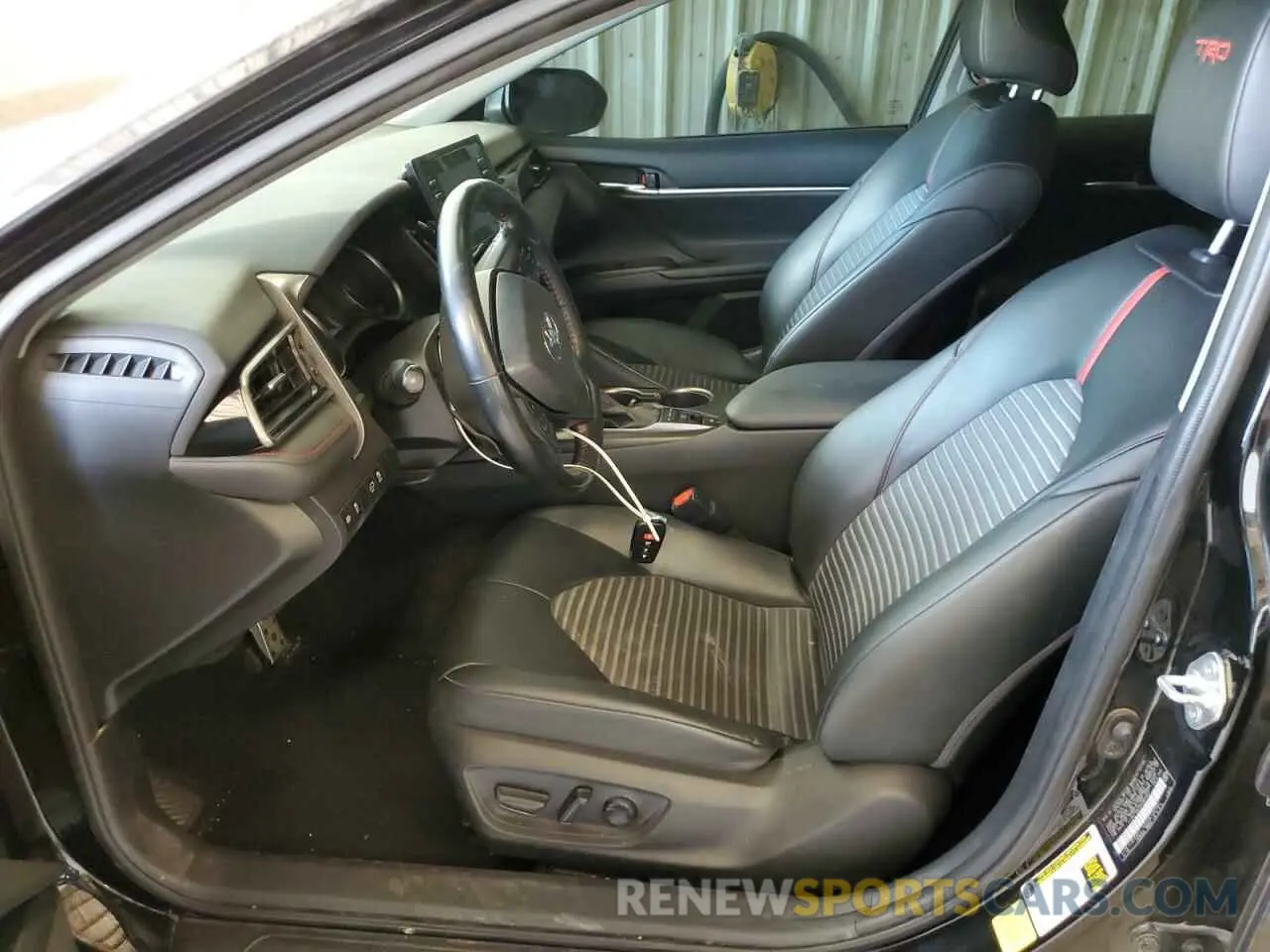 7 fotografías del automóvil dañado 4T1KZ1AK8NU067607 TOYOTA CAMRY 2022